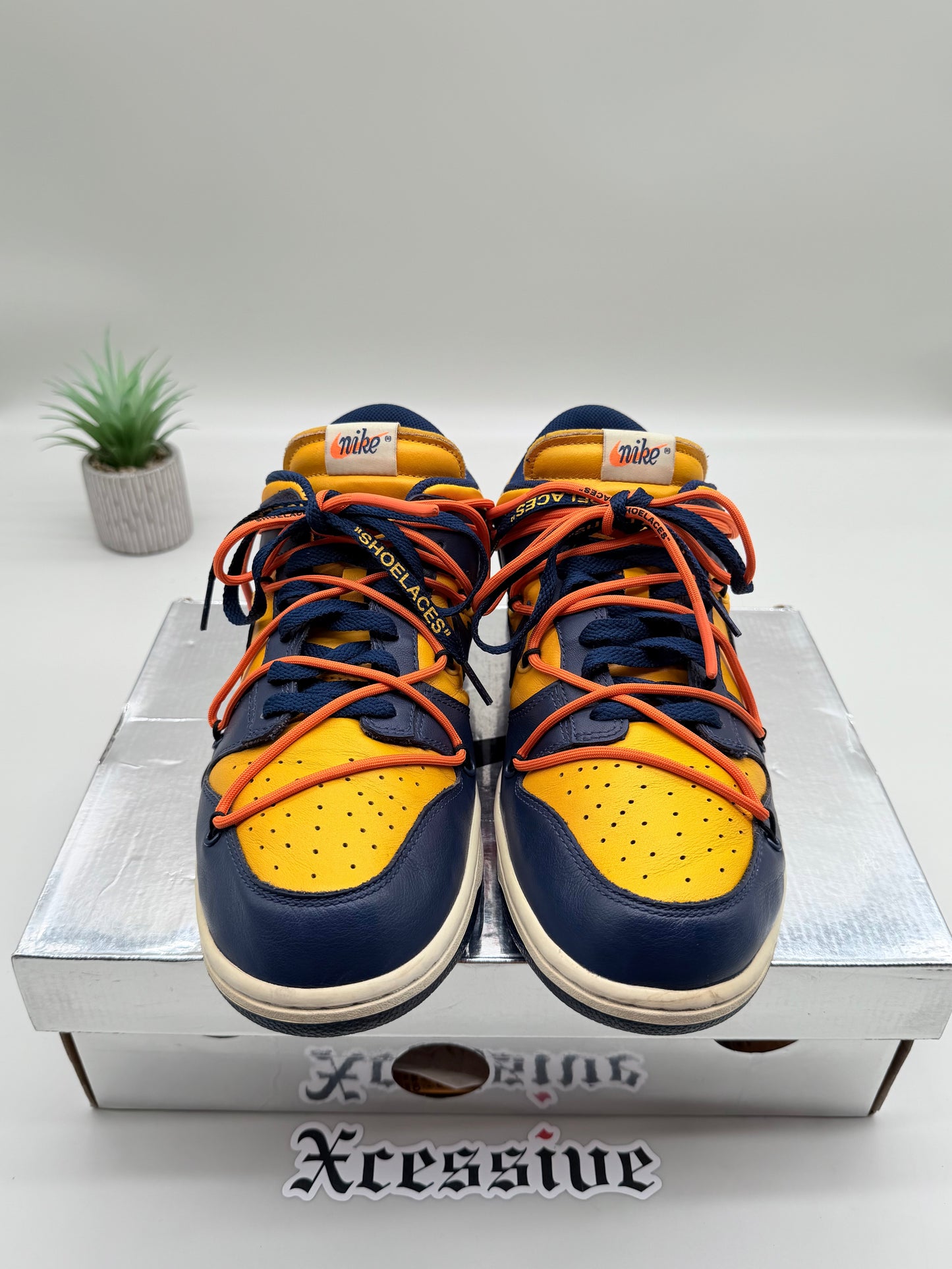 Off-White Nike Dunk Low University Gold