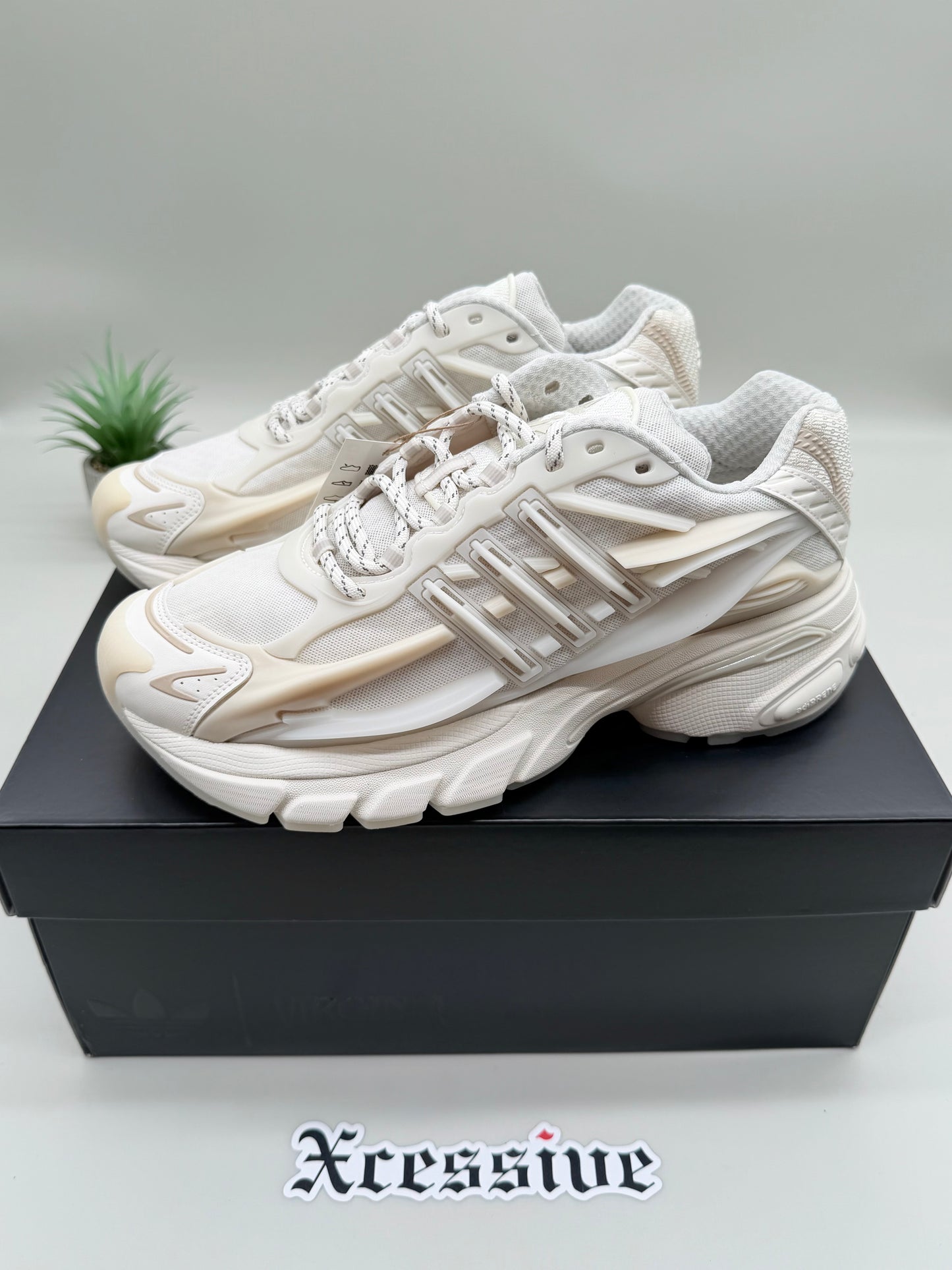 Adidas Adistar Jellyfish Pharrell Williams White