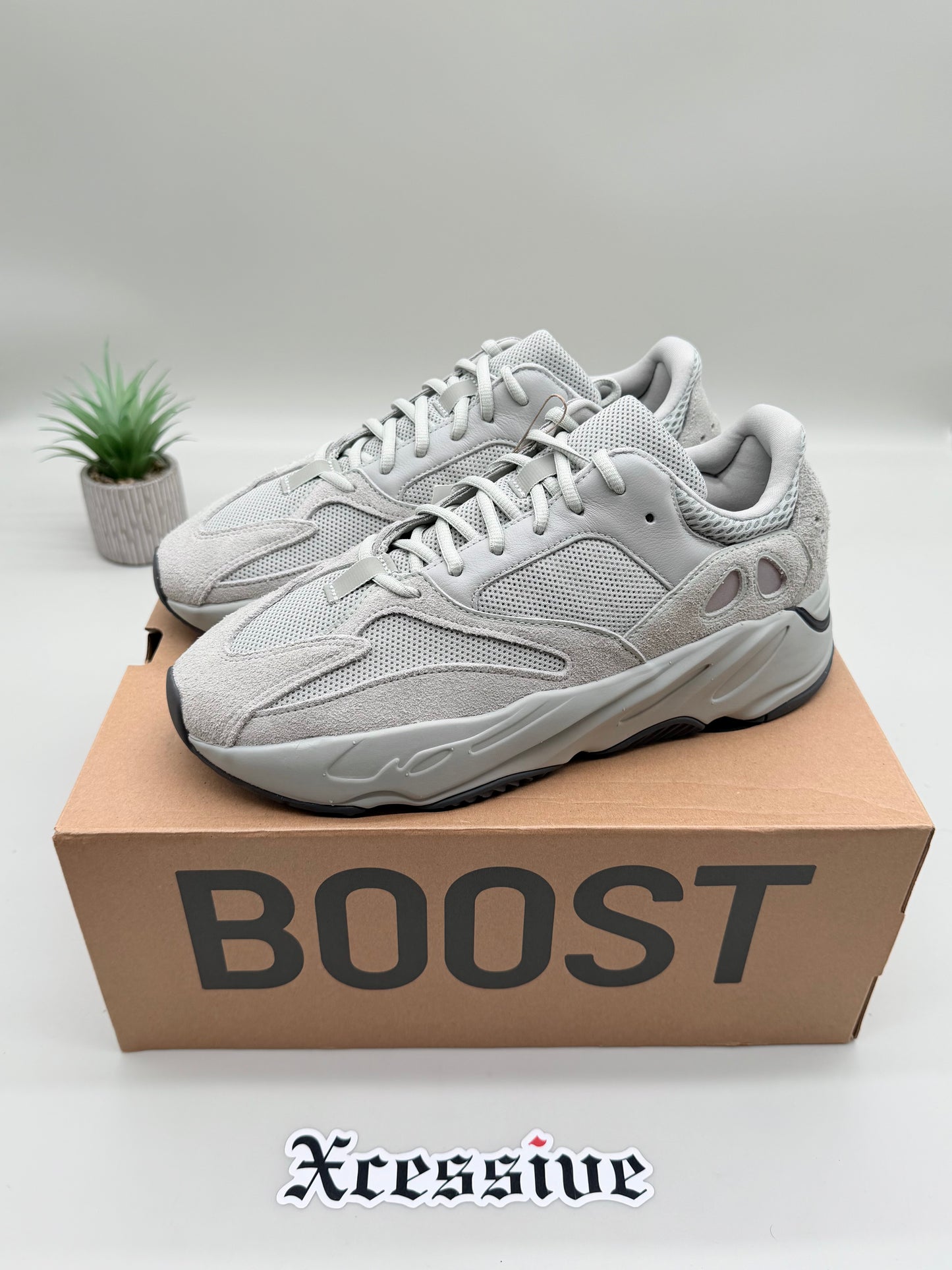 adidas Yeezy Boost 700 Salt
