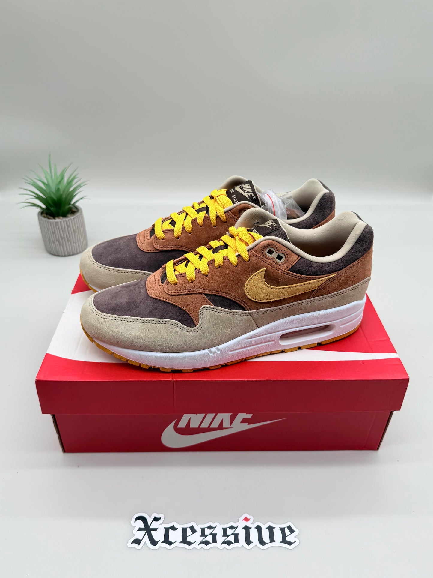 Nike Air Max 1 Duck Pecan Yellow Ochre