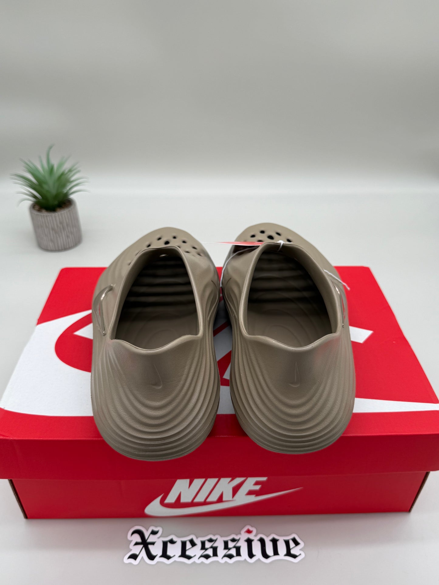 Nike ReactX Rejuven8 Khaki