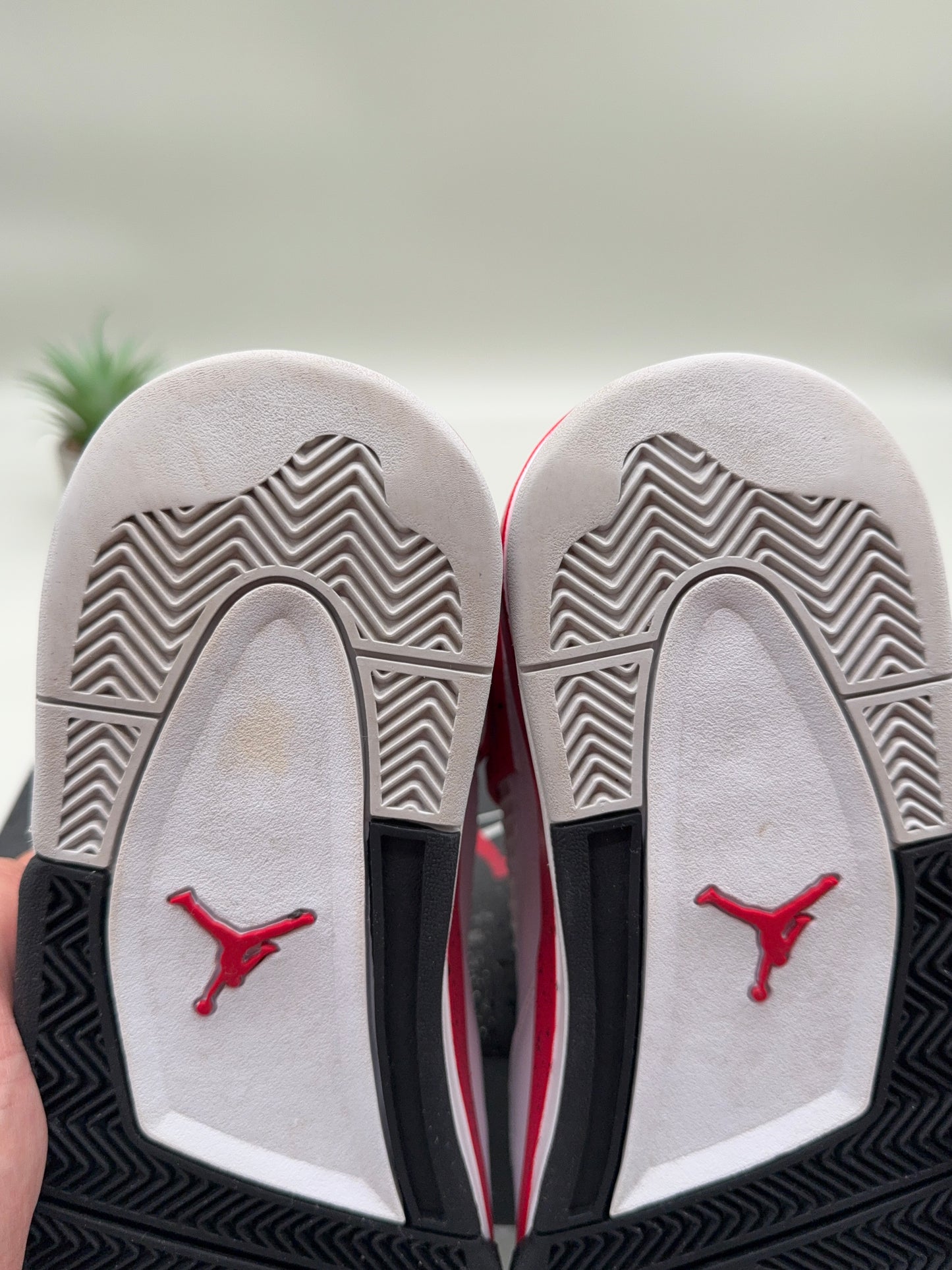 Jordan 4 Red Cement
