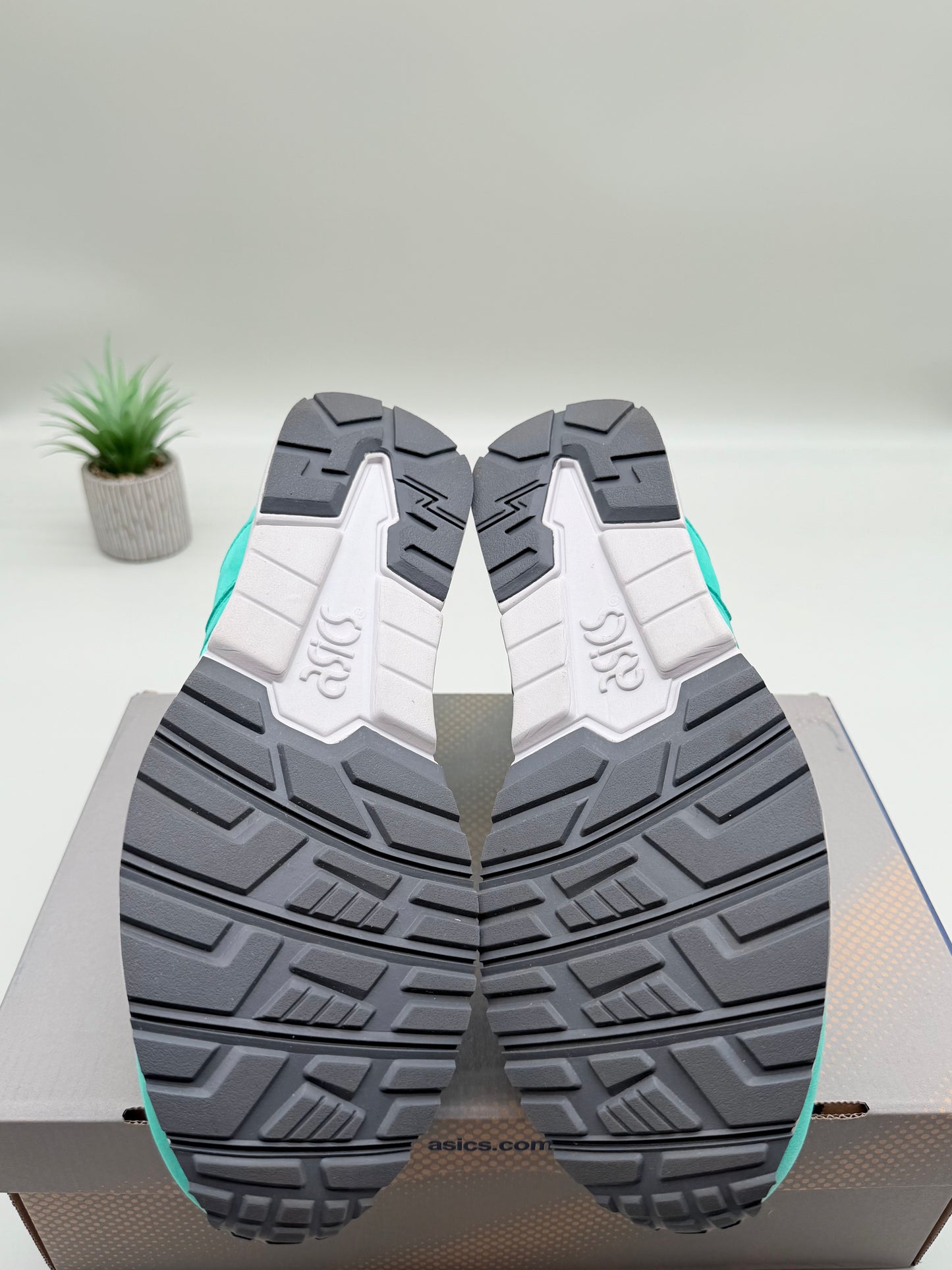 ASICS Gel-Lyte V Ronnie Fieg Mint Leaf
