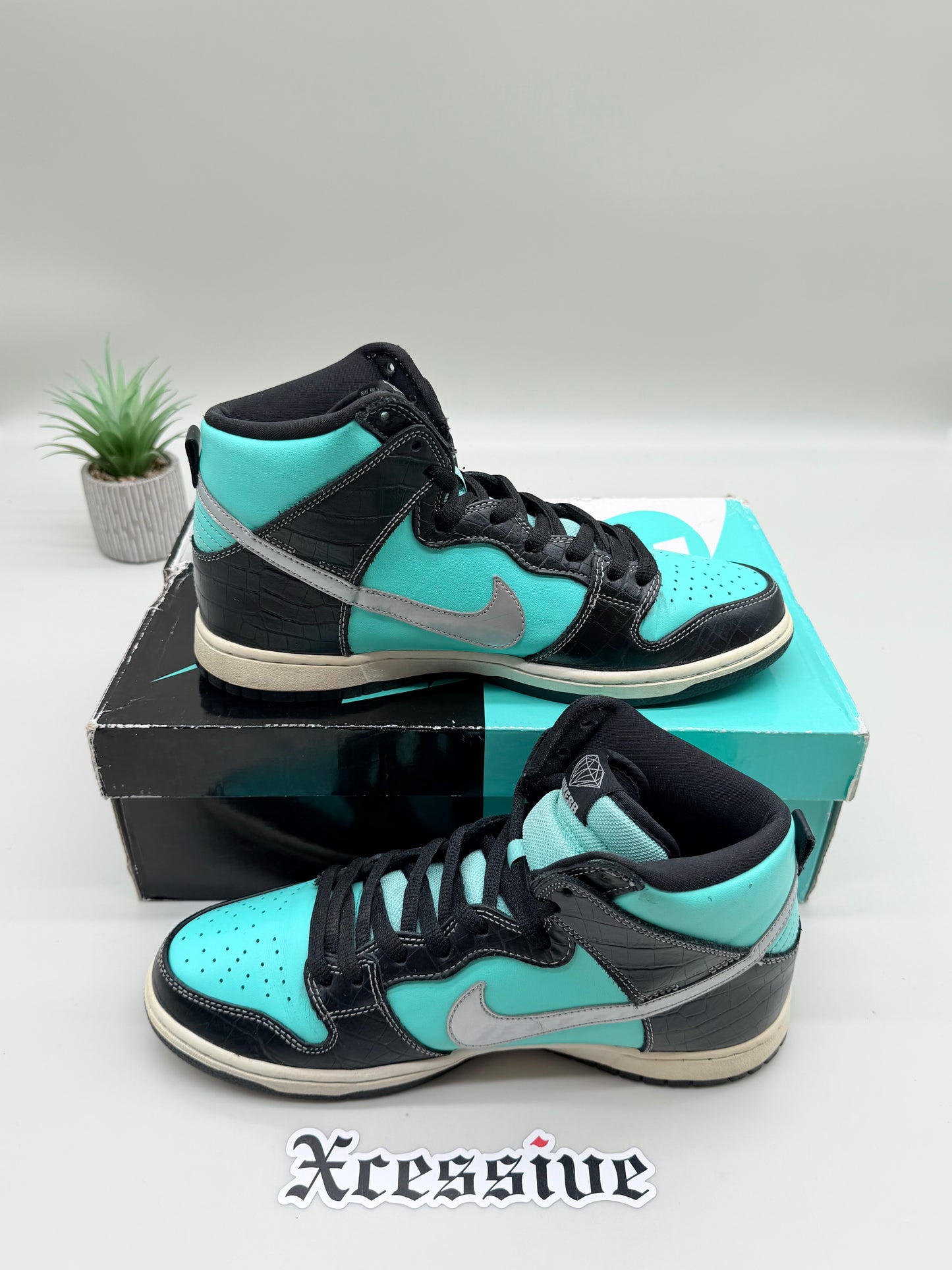 Nike SB Dunk High Diamond Supply Co.