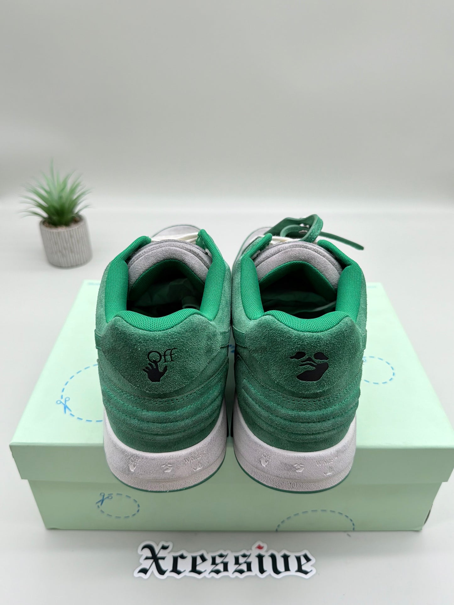 Off-White Out of Office Green Grey
