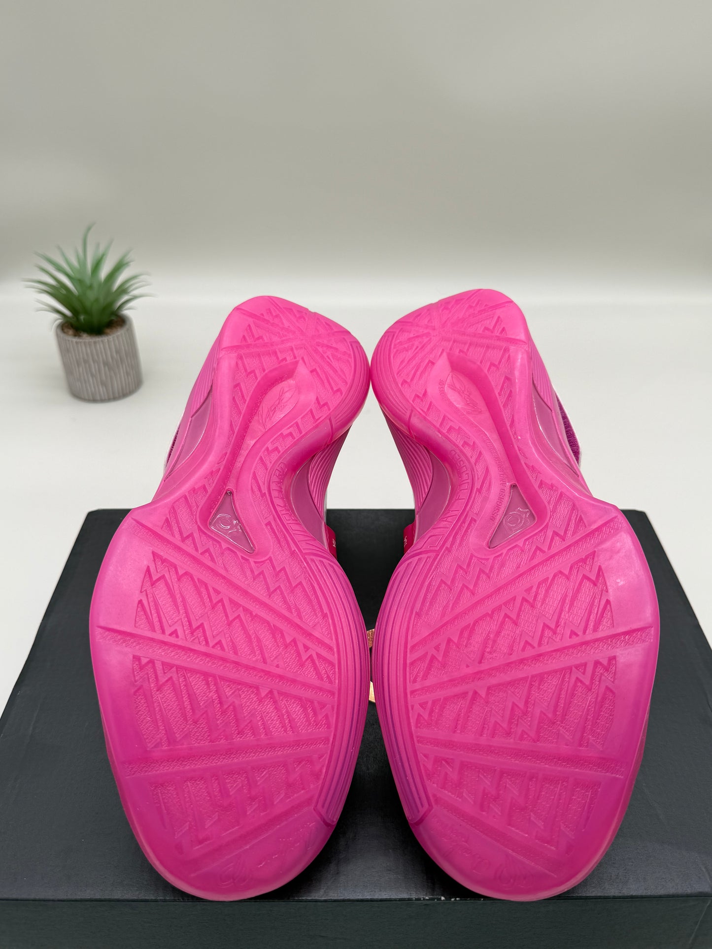 Nike KD 4 Aunt Pearl