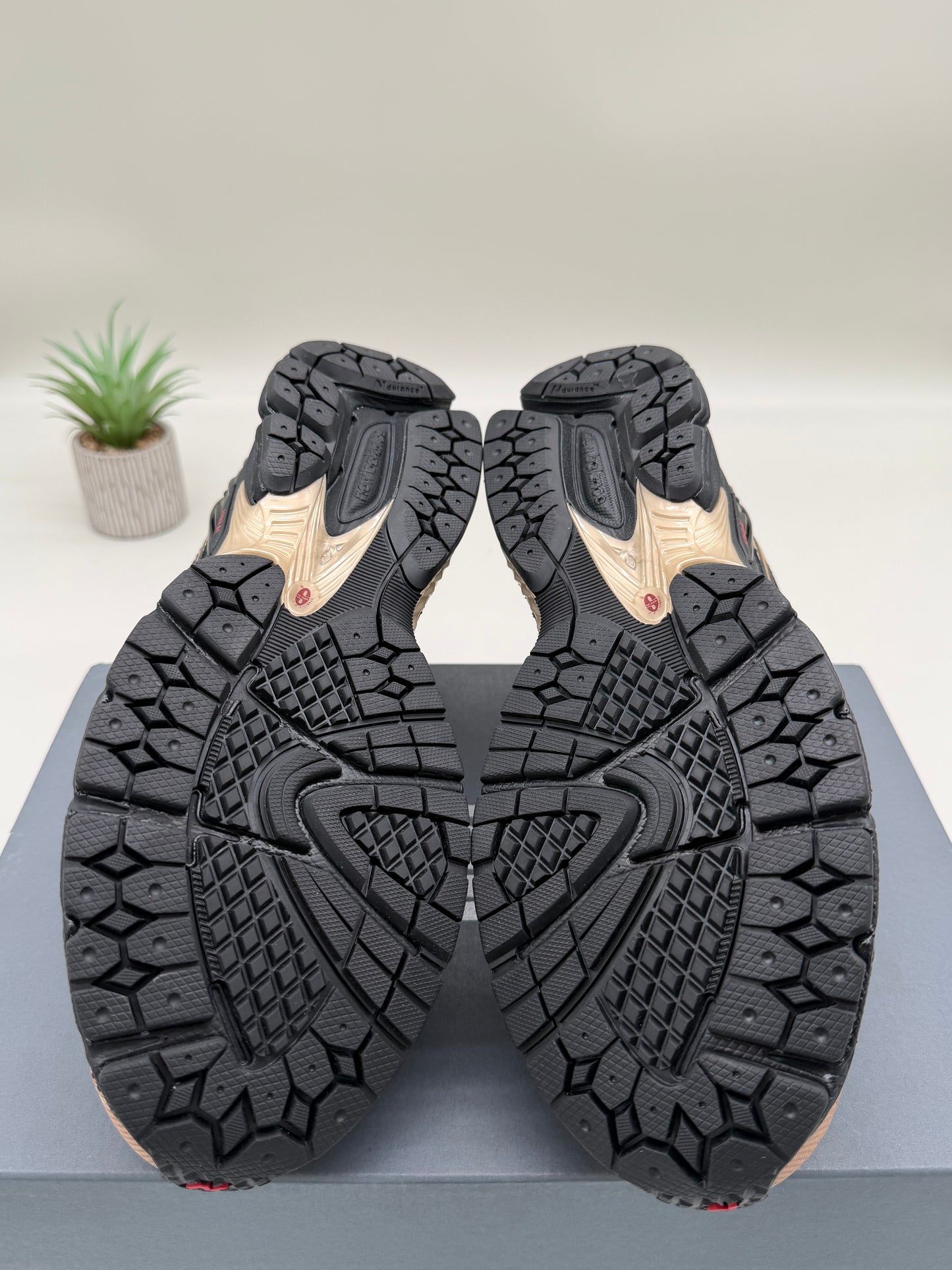 New Balance 1906R Kith Black