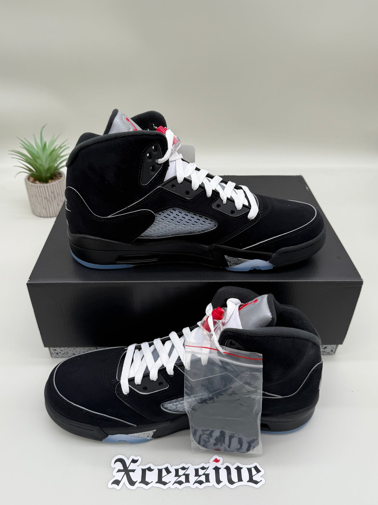 Jordan 5 Black Metallic Reimagined