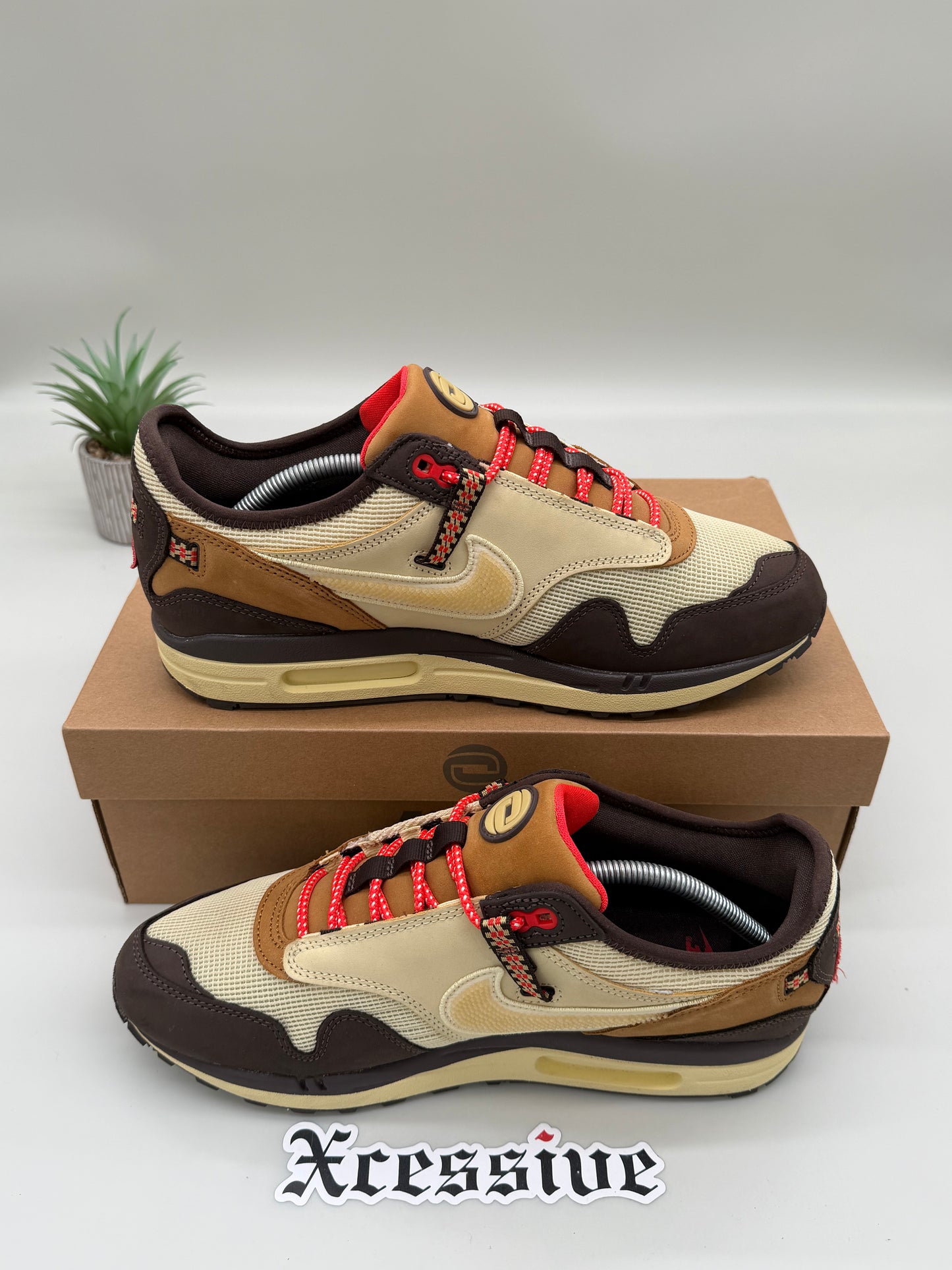 Nike Air Max 1 Travis Scott Baroque Brown