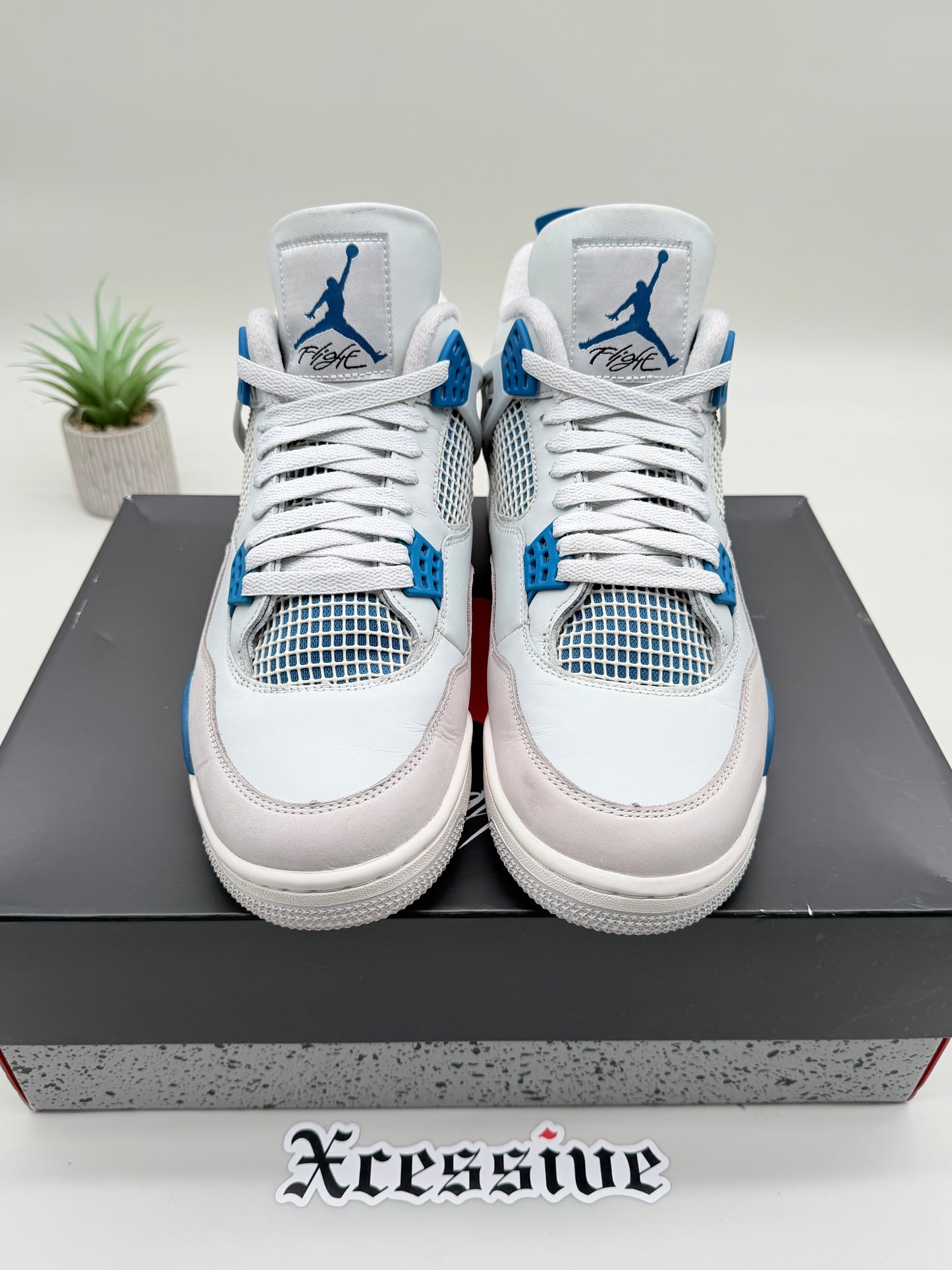 Jordan 4 Military Blue