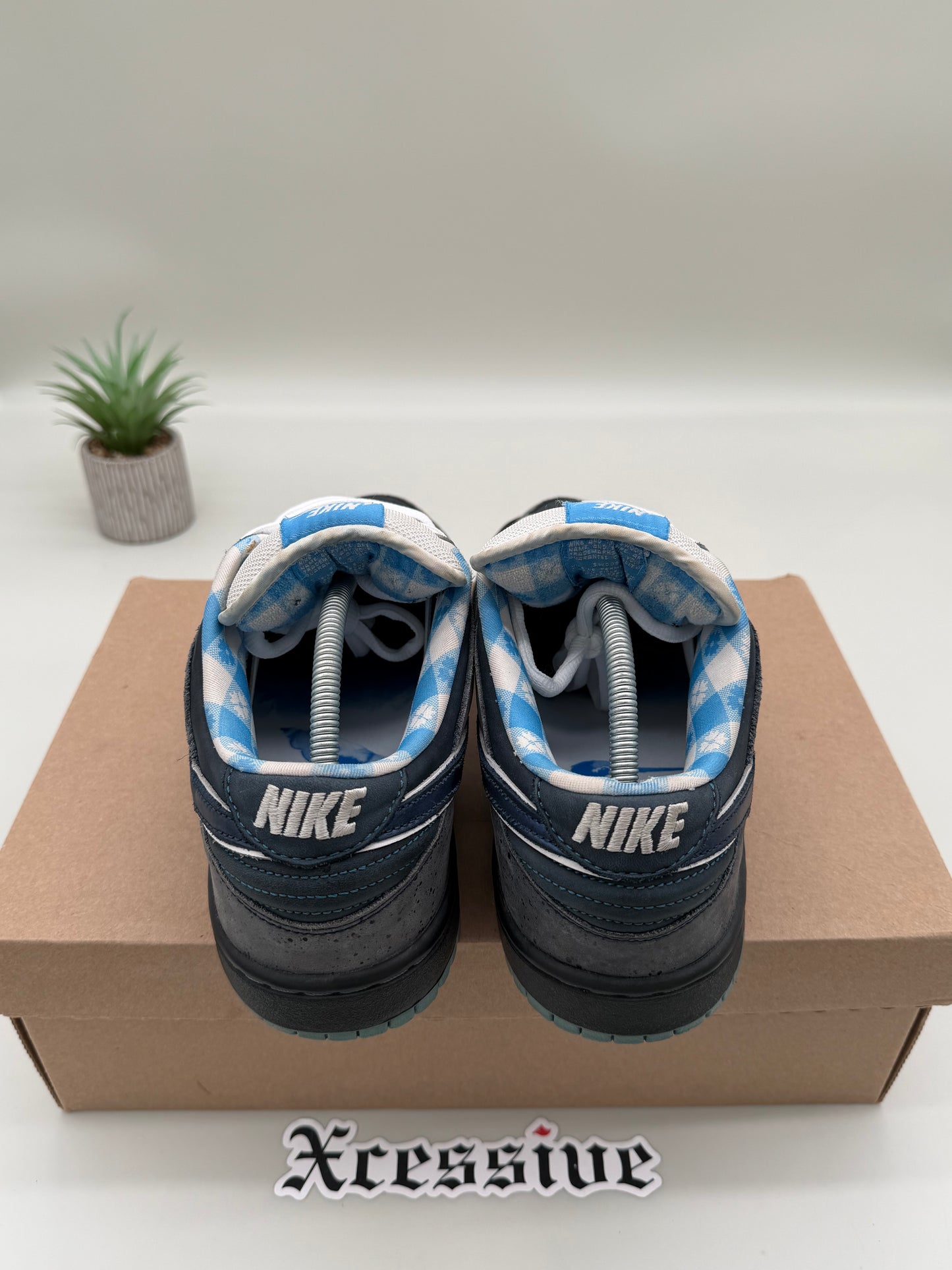 Nike SB Dunk Low Blue Lobster