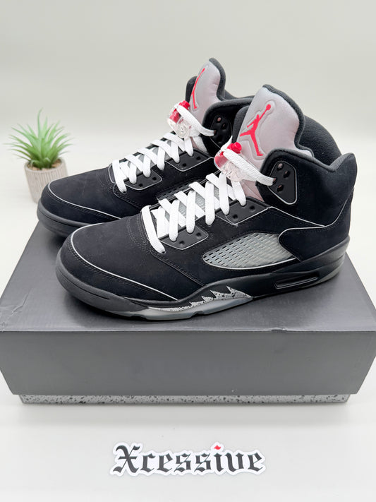 Jordan 5 Black Metallic Reimagined
