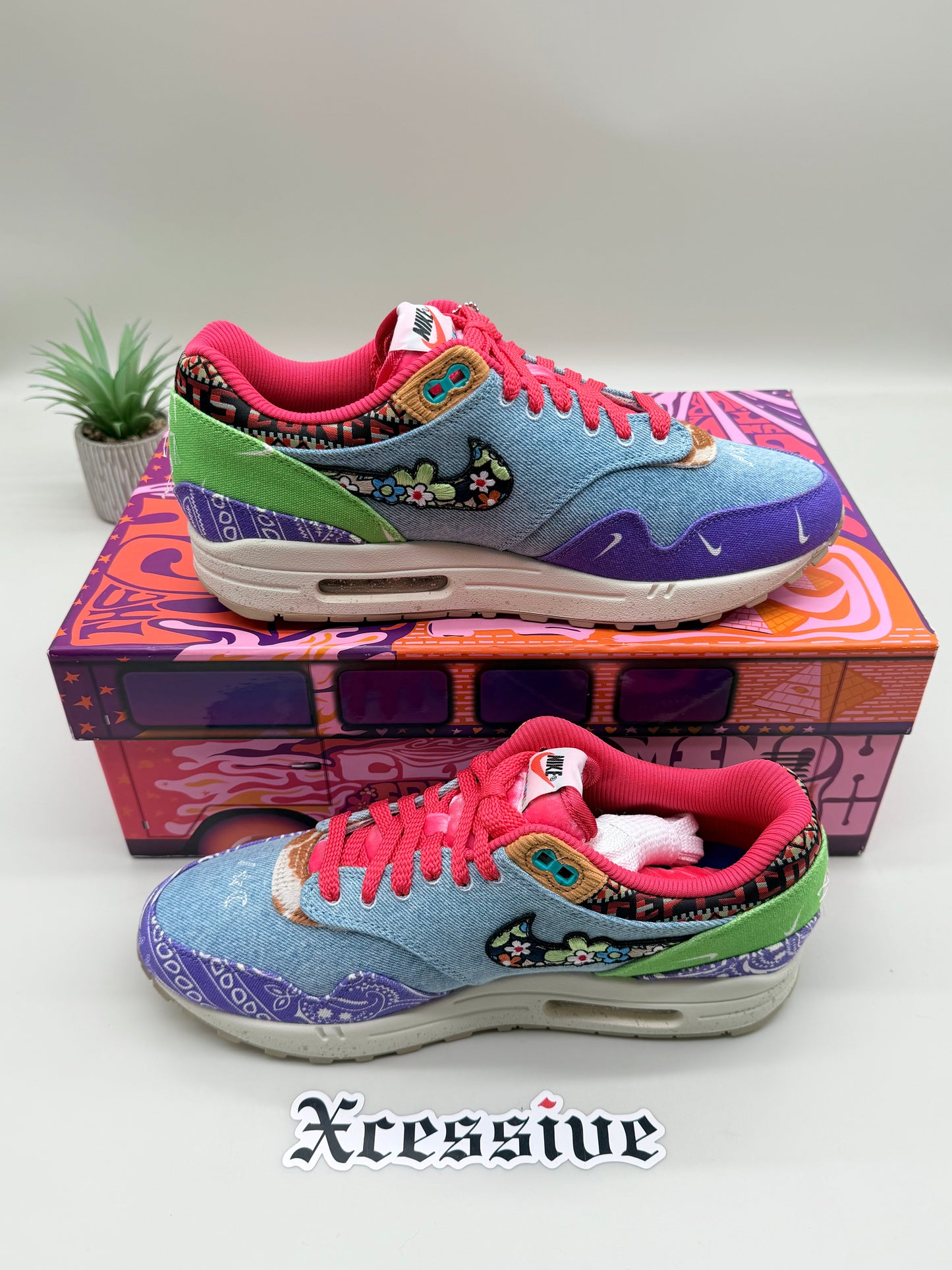 Nike Air Max 1 Concepts Far Out Special Box