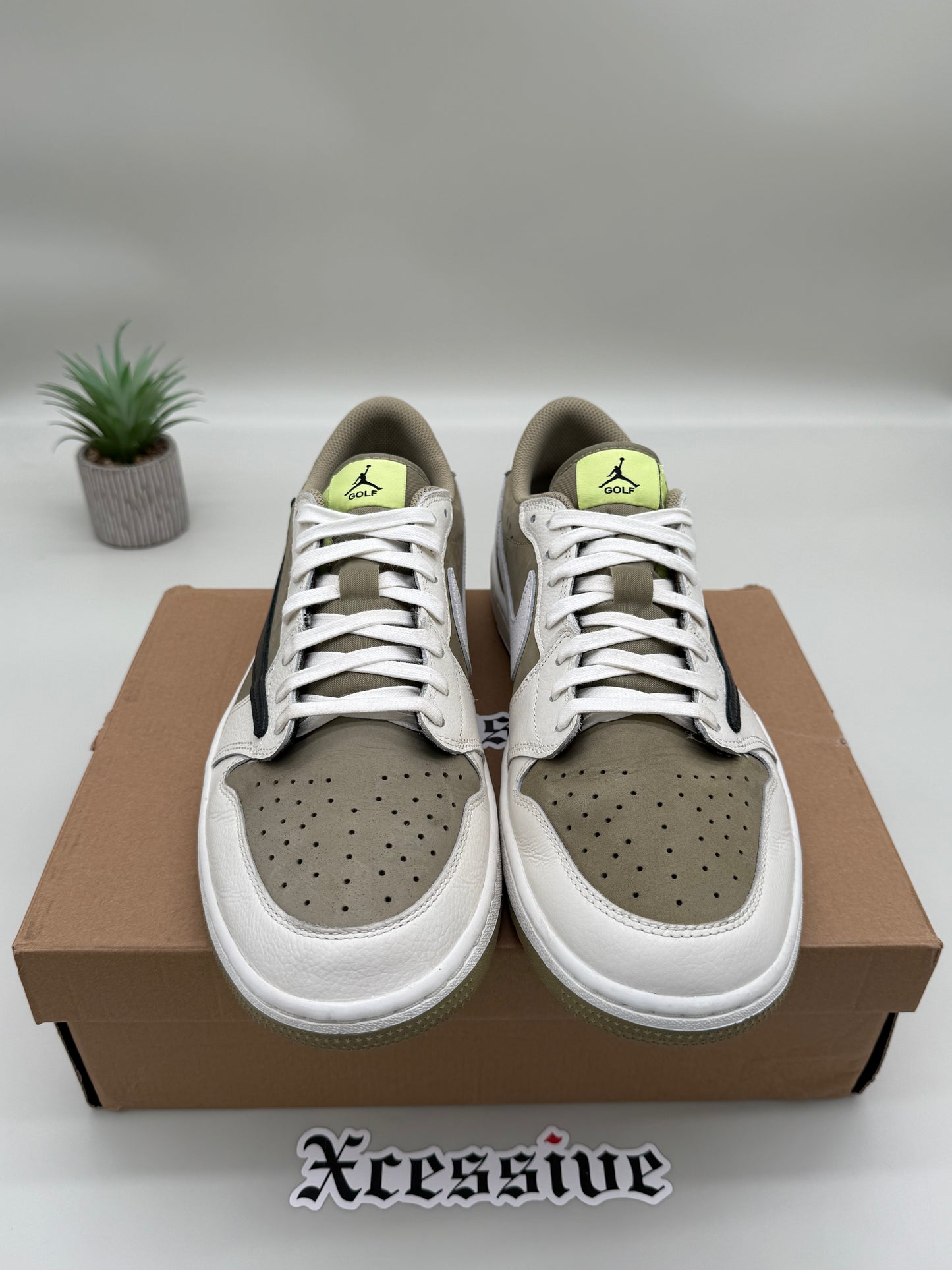 Jordan 1 Low Travis Scott Golf Neutral Olive