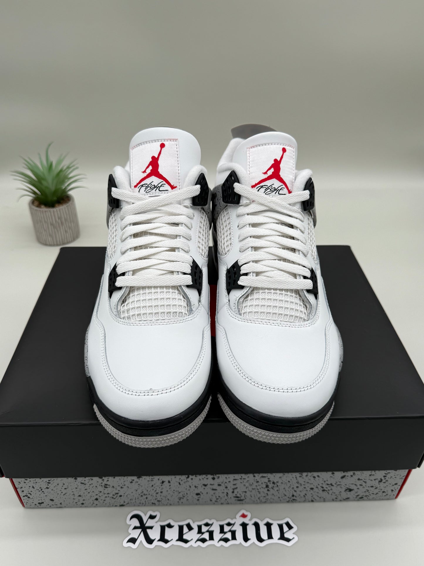 Jordan 4 White Cement