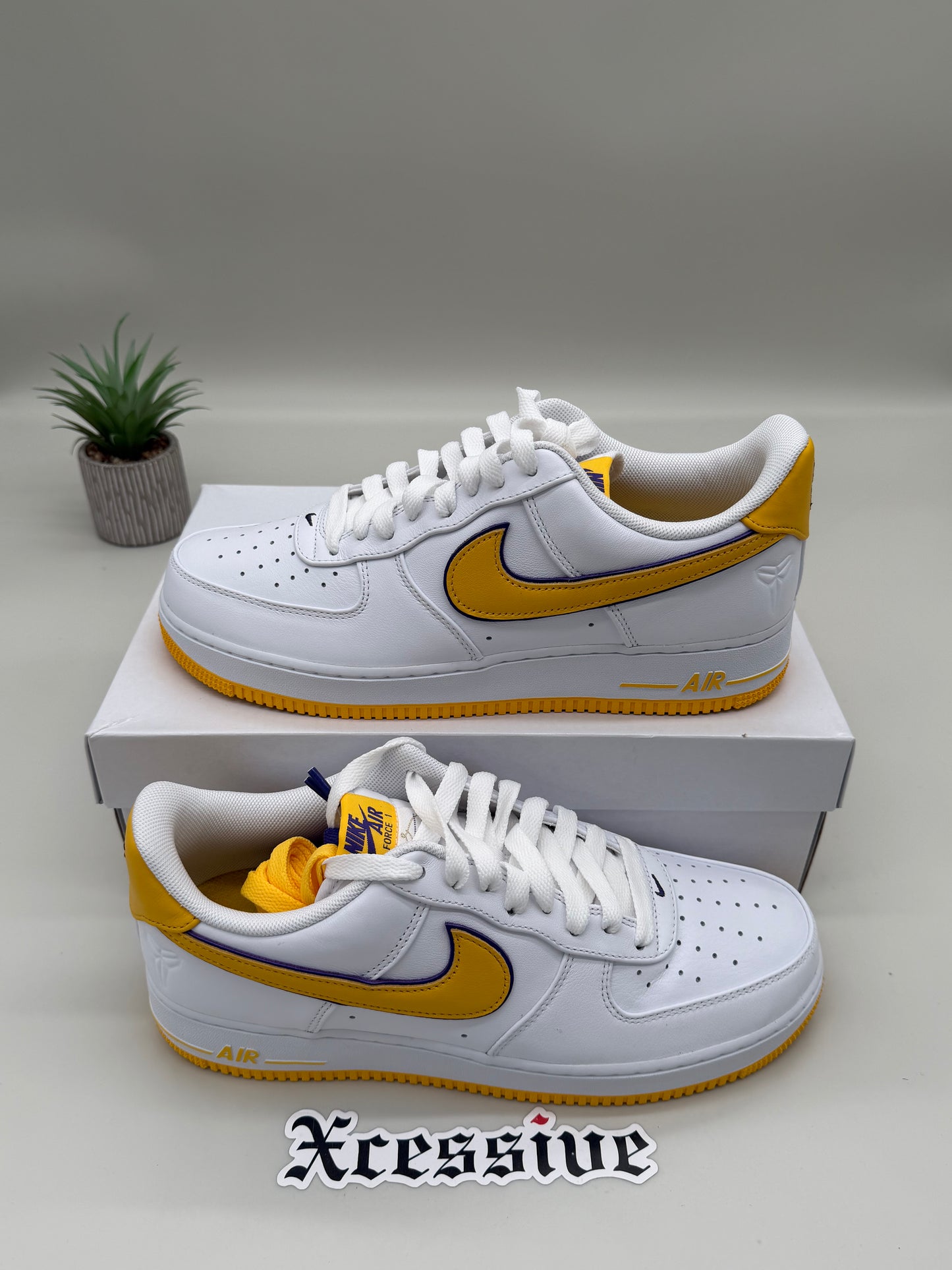 Nike Air Force 1 Kobe Lakers Home