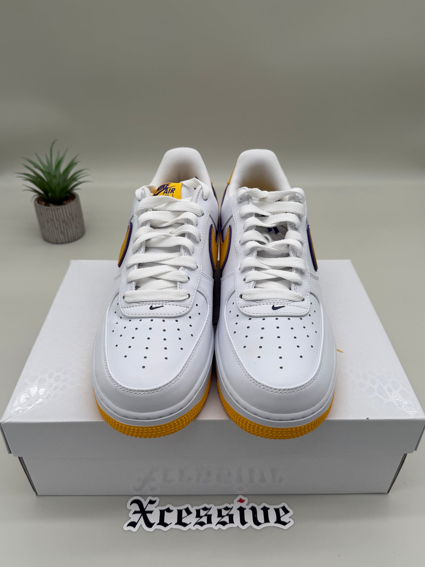 Nike Air Force 1 Kobe Lakers Home