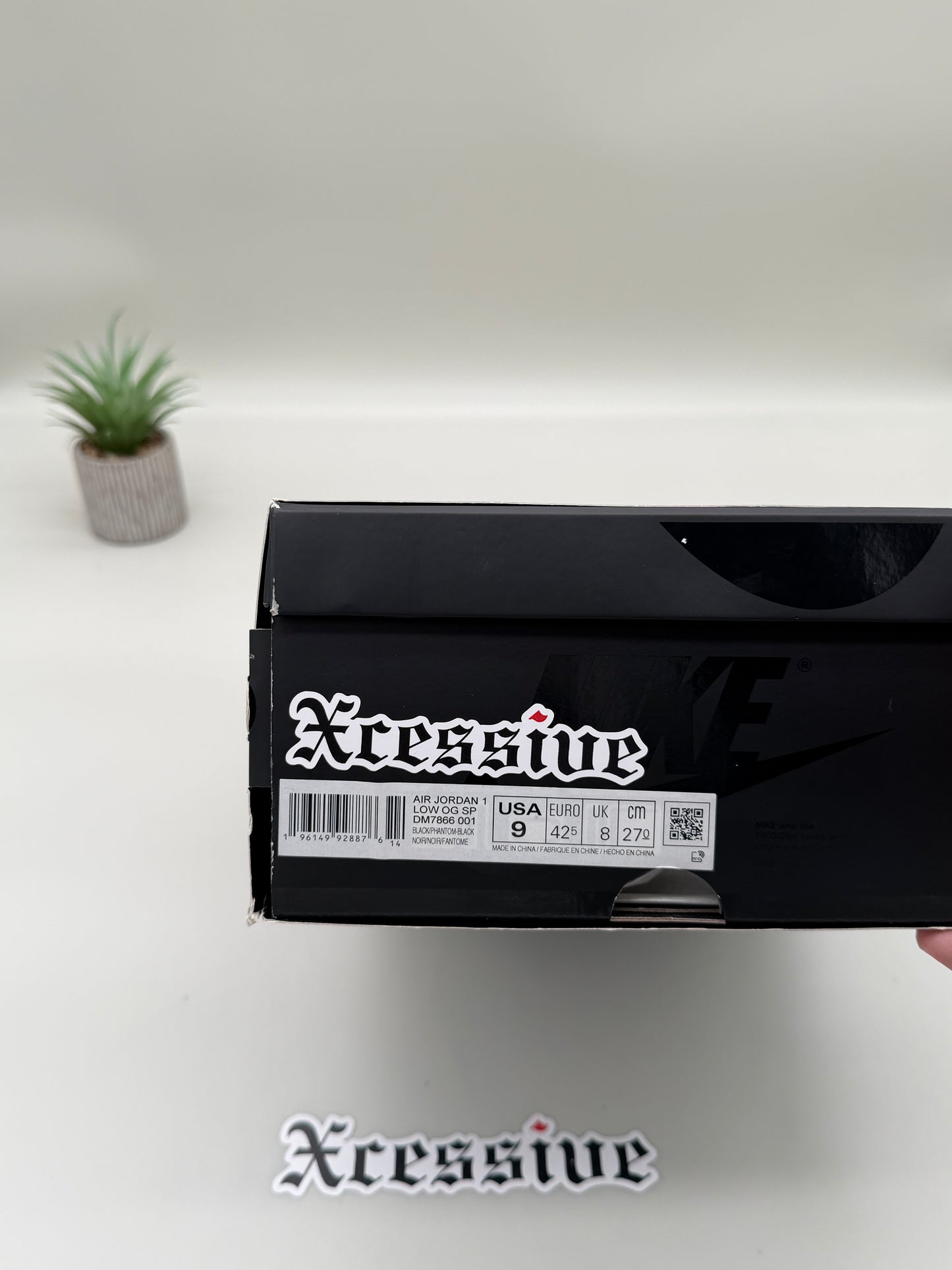 Jordan 1 Low Travis Scott Phantom