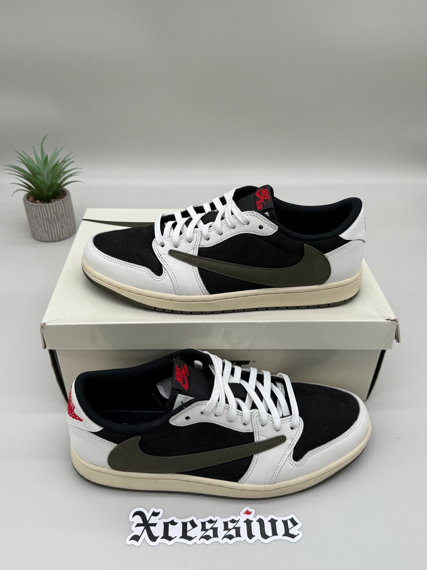 Jordan 1 Low Travis Scott Olive