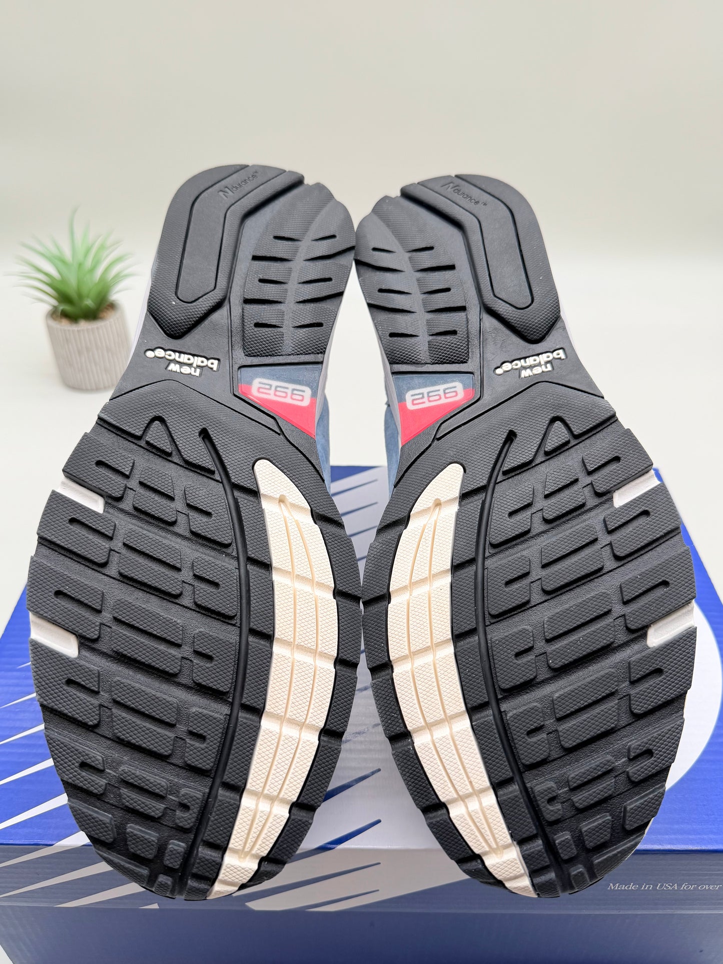 New Balance 992 Dusk Shower