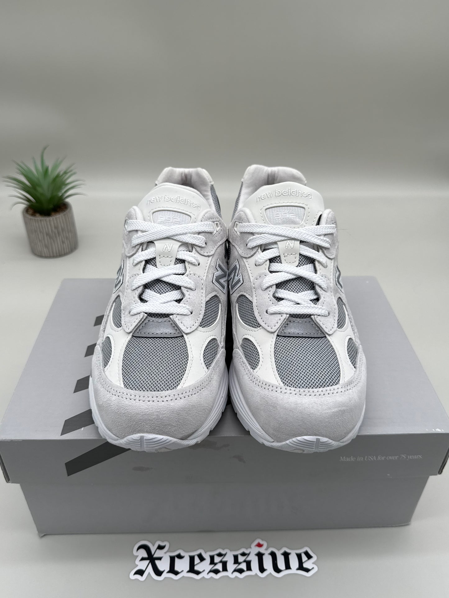 New Balance 992 White Reflection