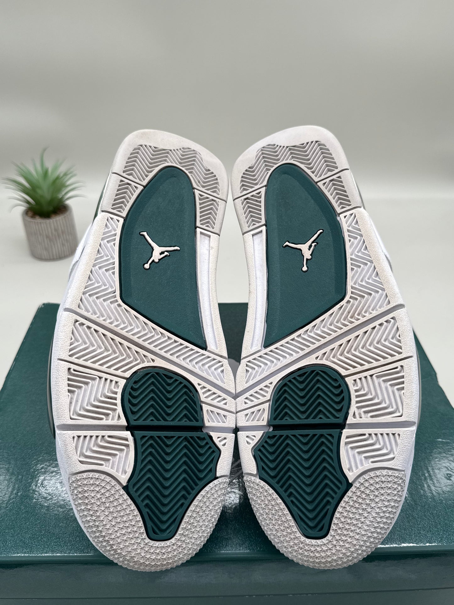 Jordan 4 Oxidized Green