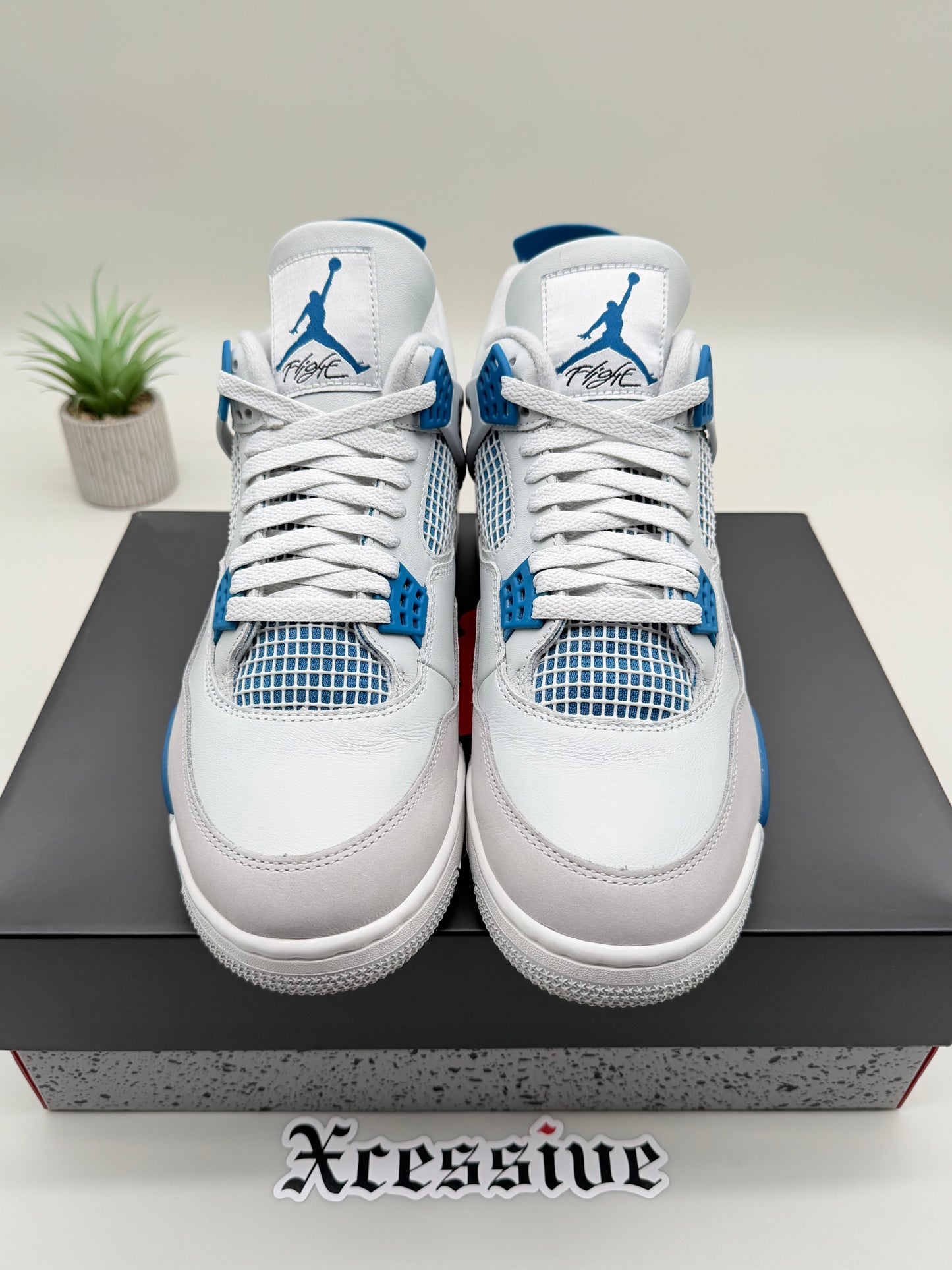 Jordan 4 Military Blue
