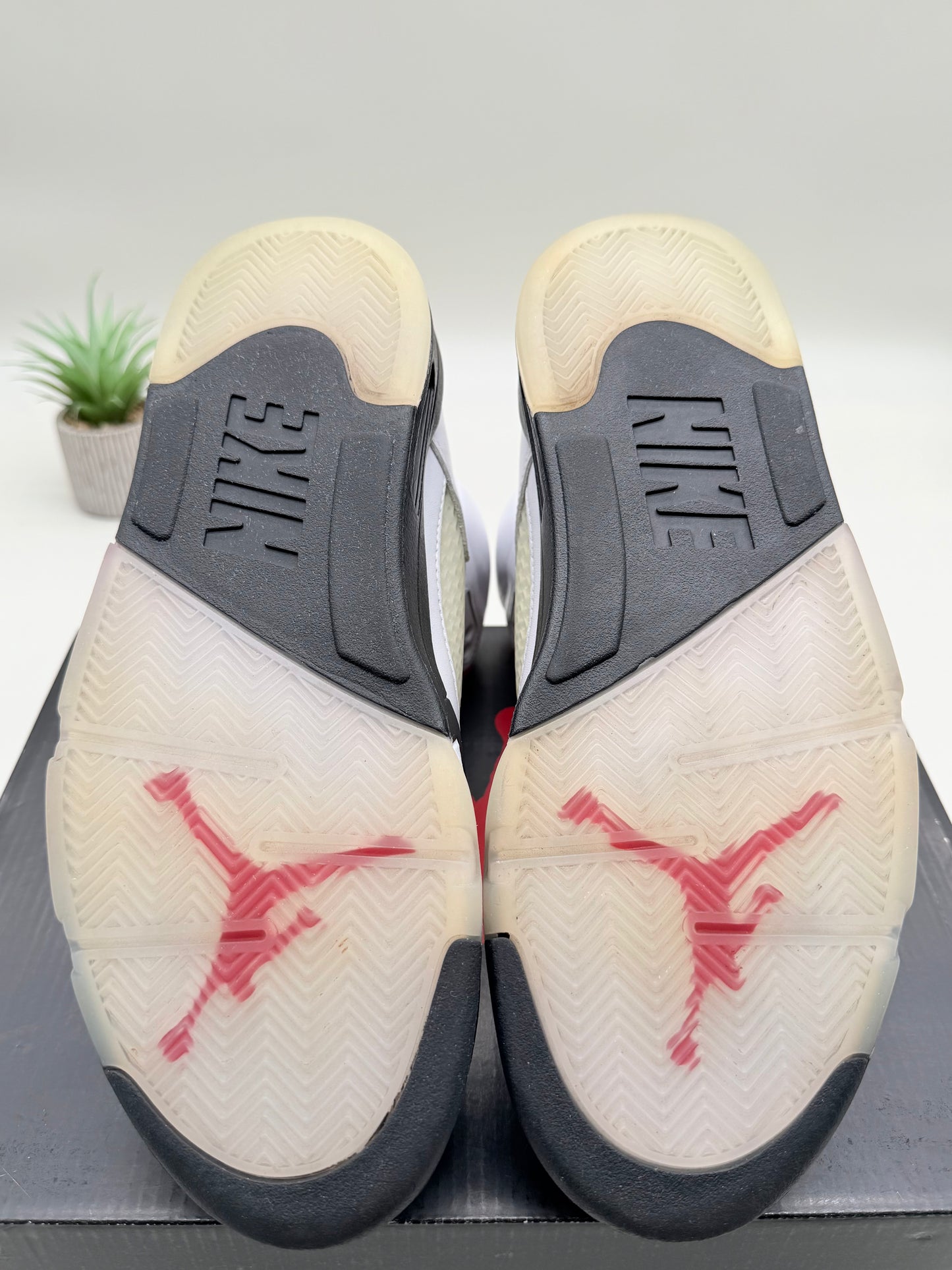 Jordan 5 Fire Red Silver Tongue