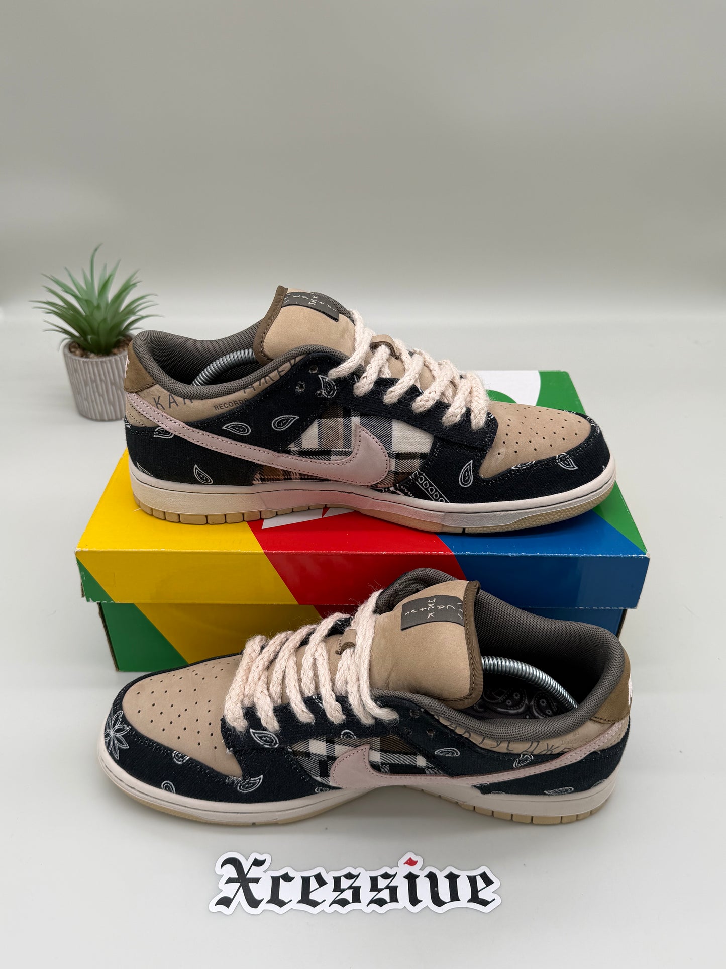 Nike SB Dunk Low Travis Scott