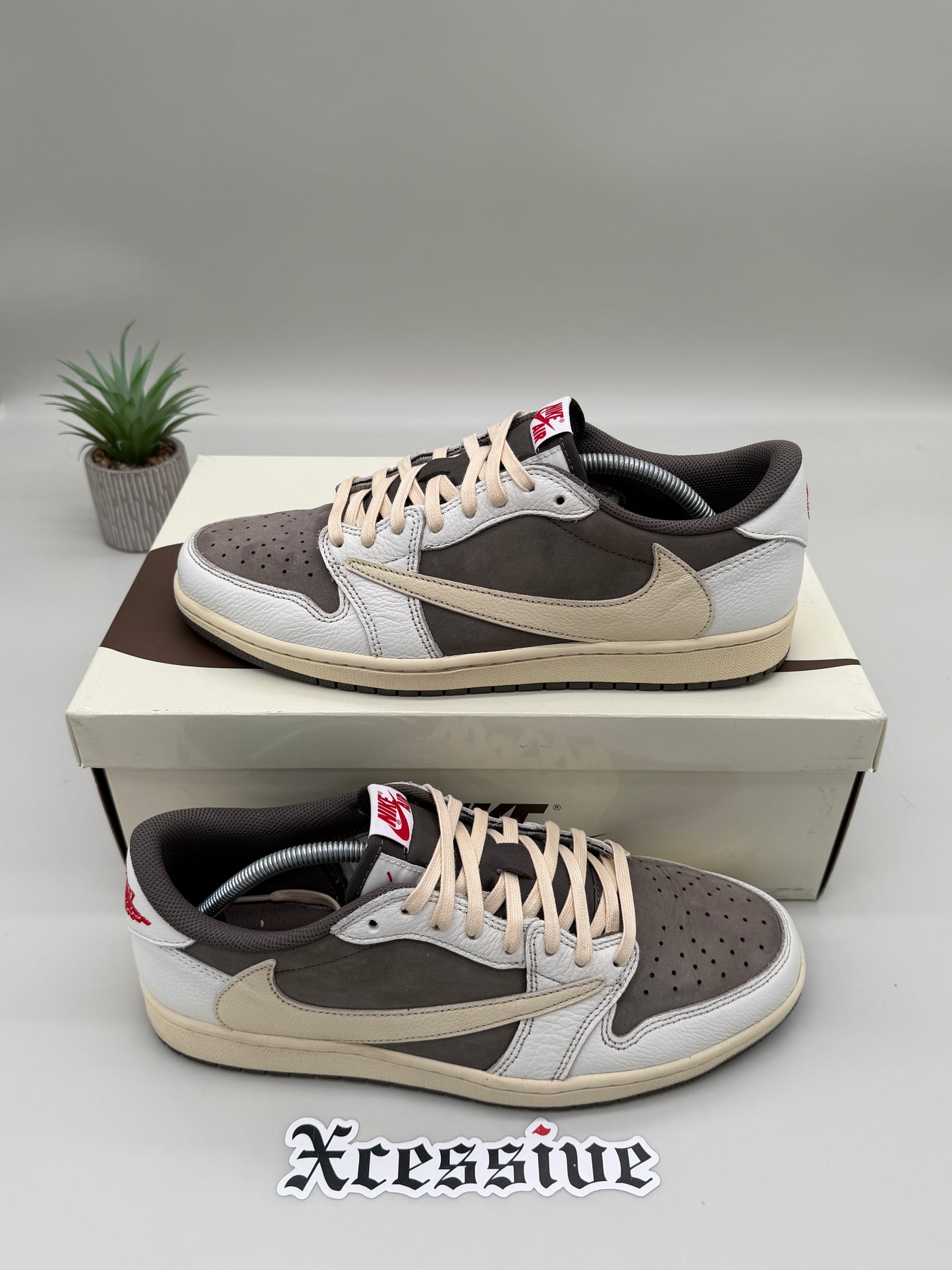 Jordan 1 Low Travis Scott Reverse Mocha