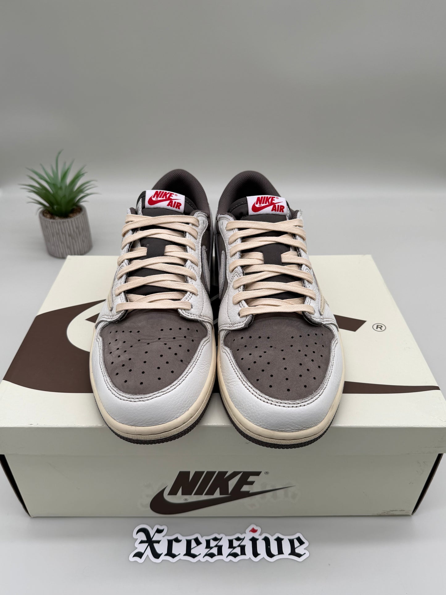Jordan 1 Low Travis Scott Reverse Mocha