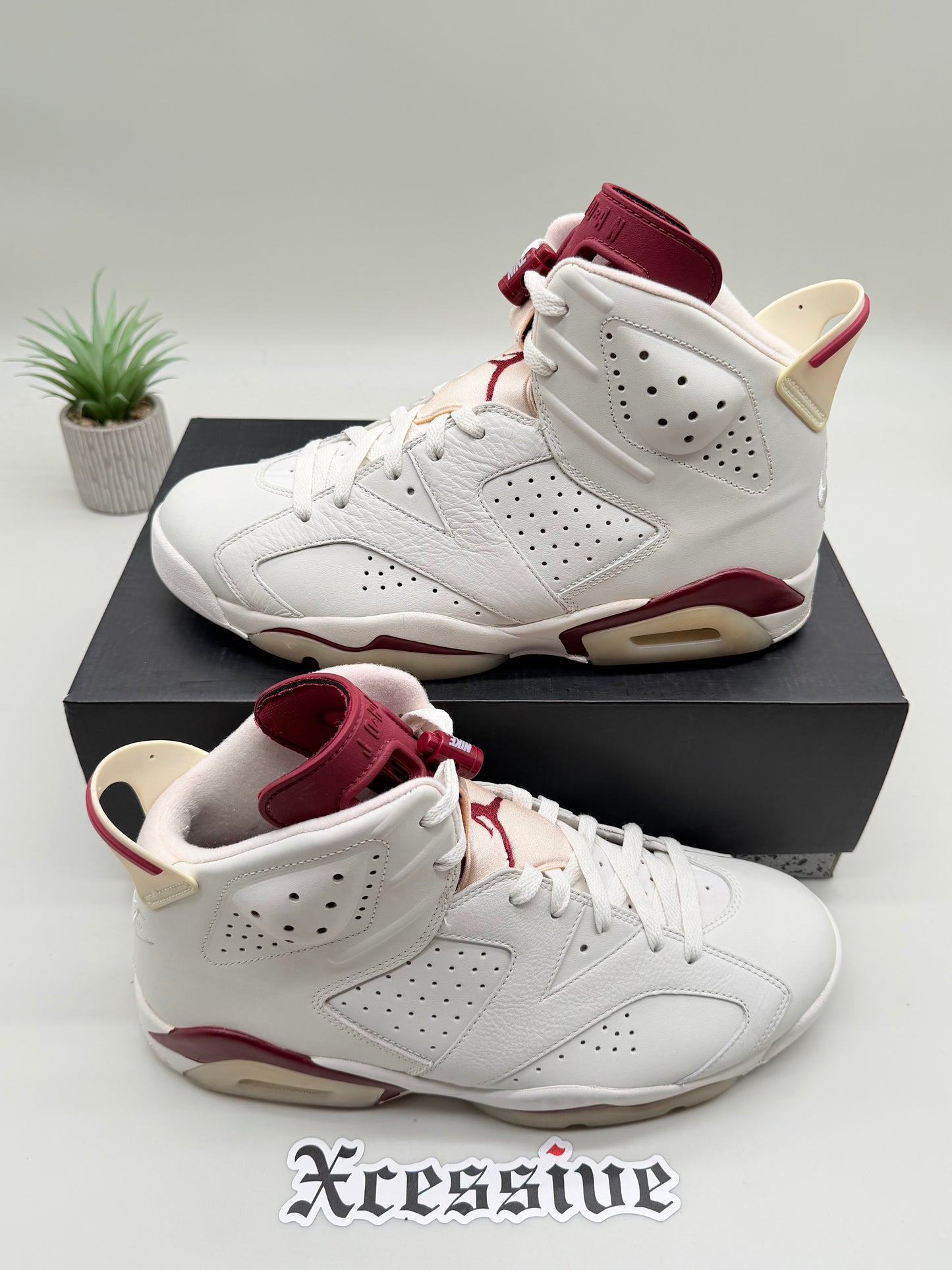 Jordan 6 Maroon
