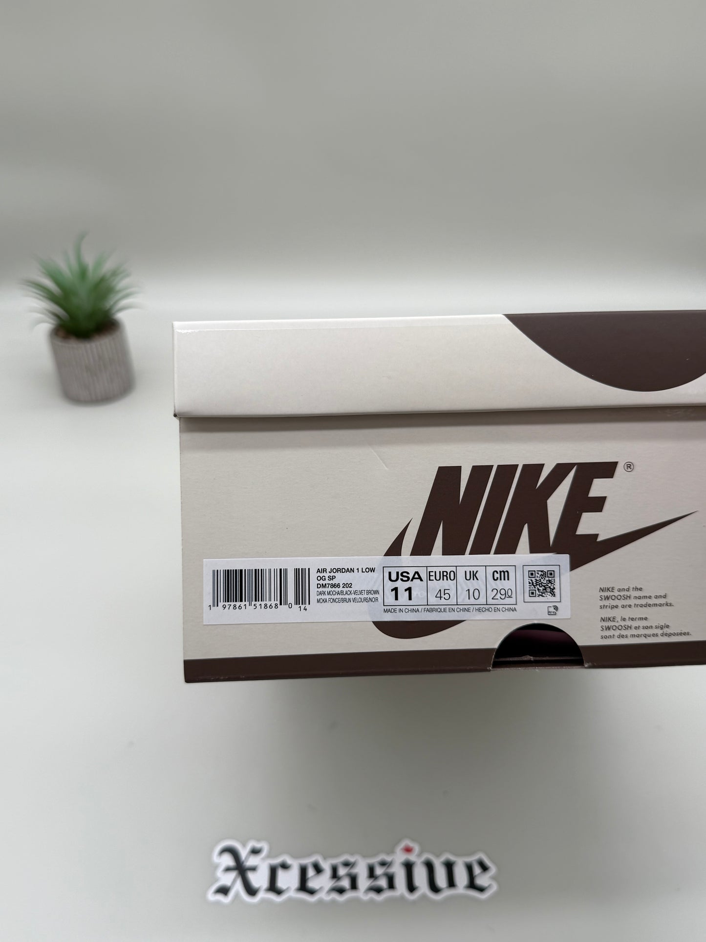 Jordan 1 Low Travis Scott Velvet