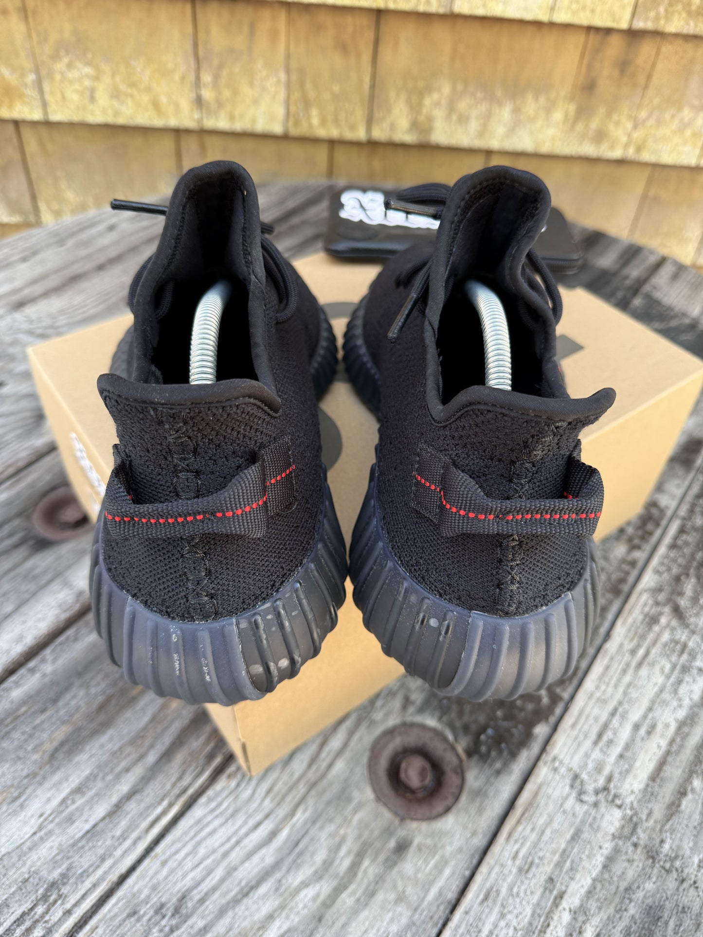 adidas Yeezy 350 Boost V2 Bred