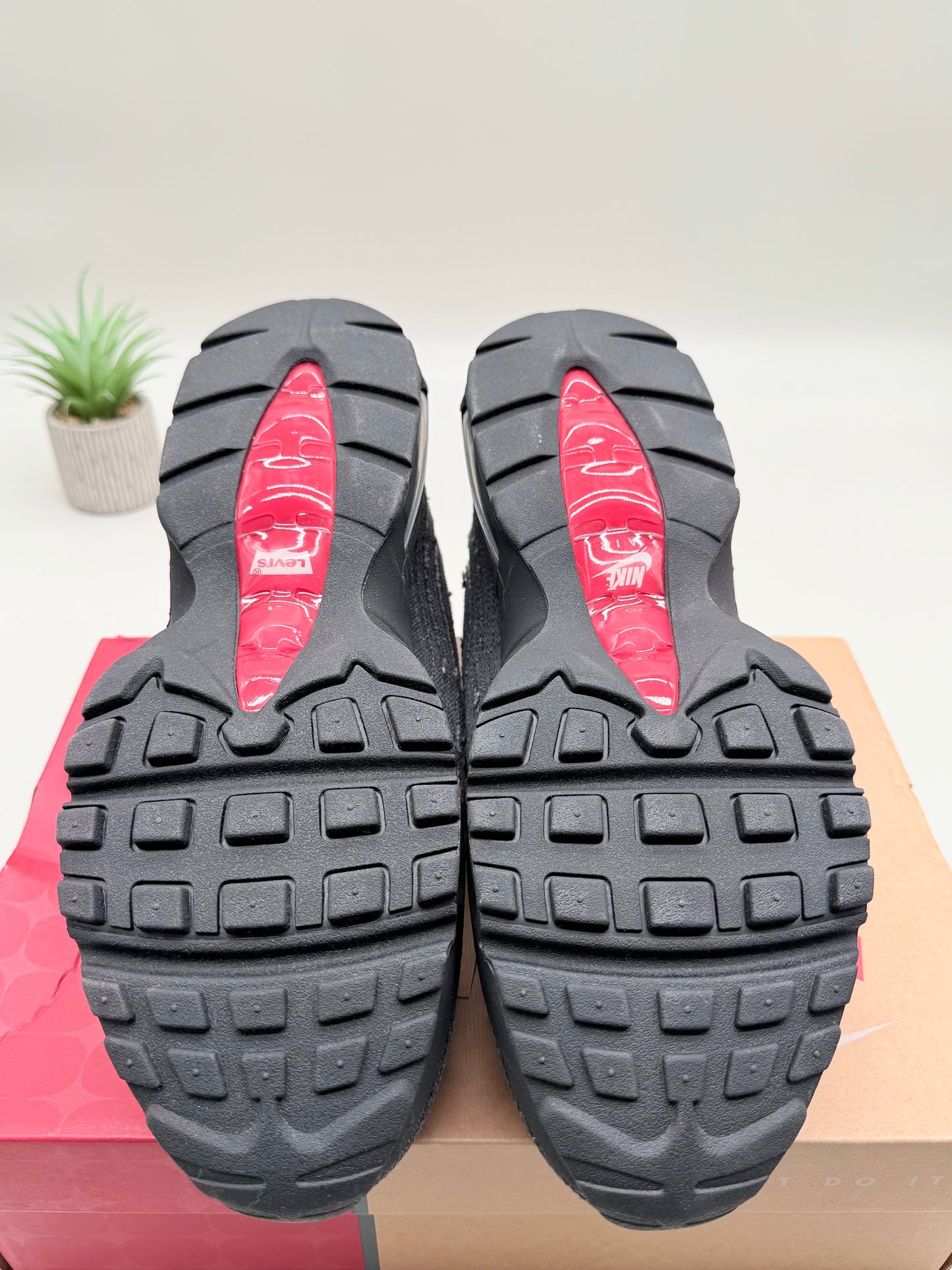 Nike Air Max 95 Levi's Black