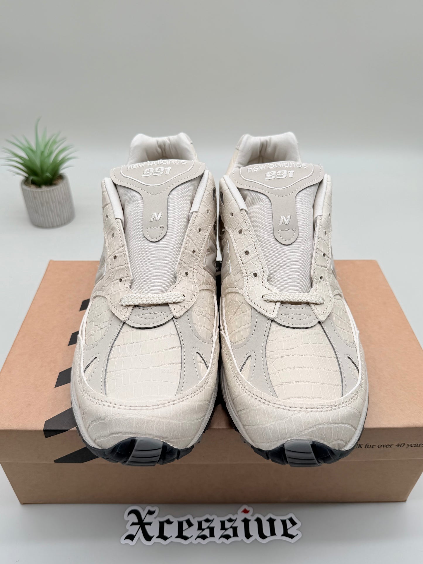 New Balance 991 Oyster Grey Crocodile