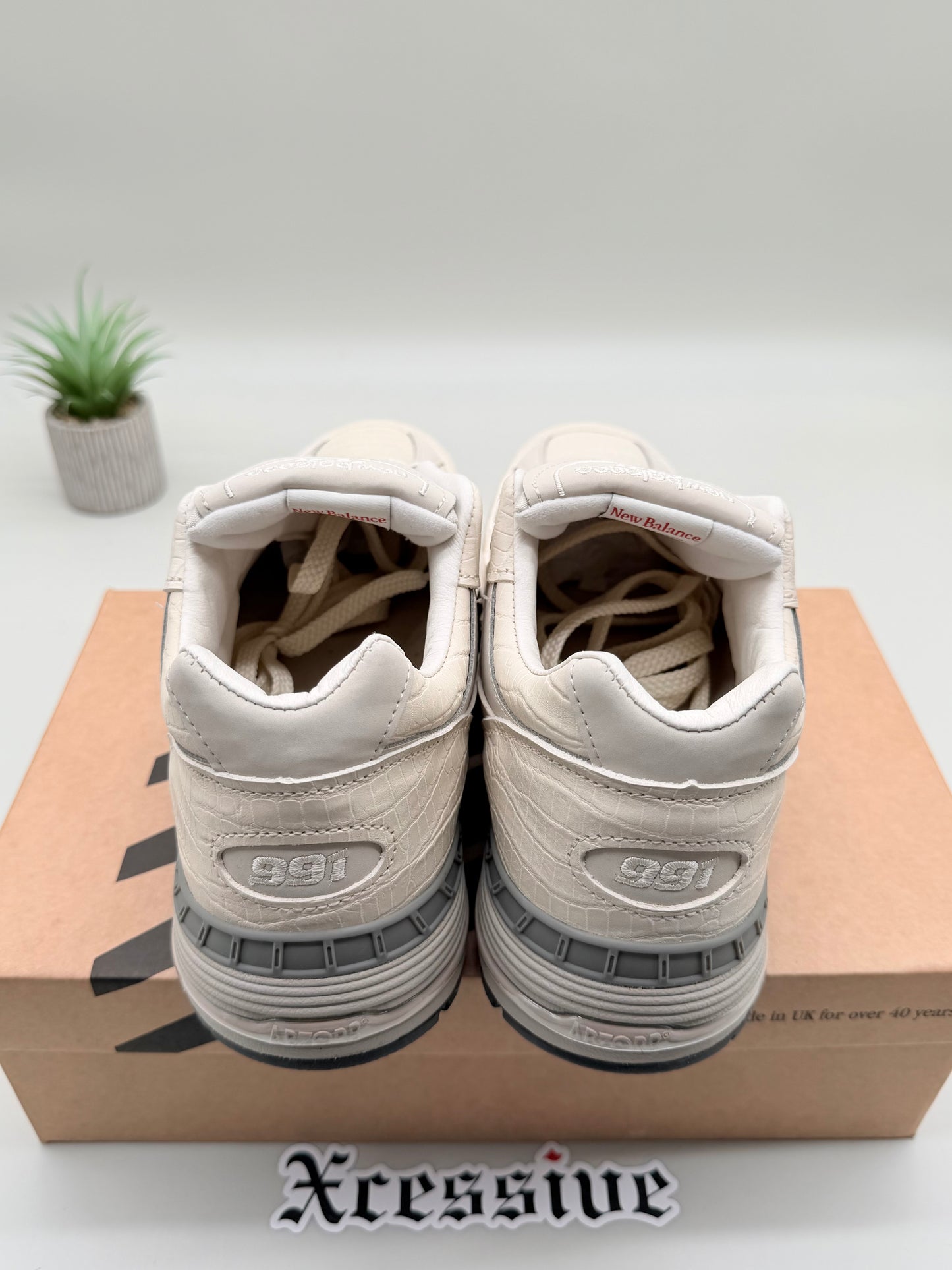 New Balance 991 Oyster Grey Crocodile