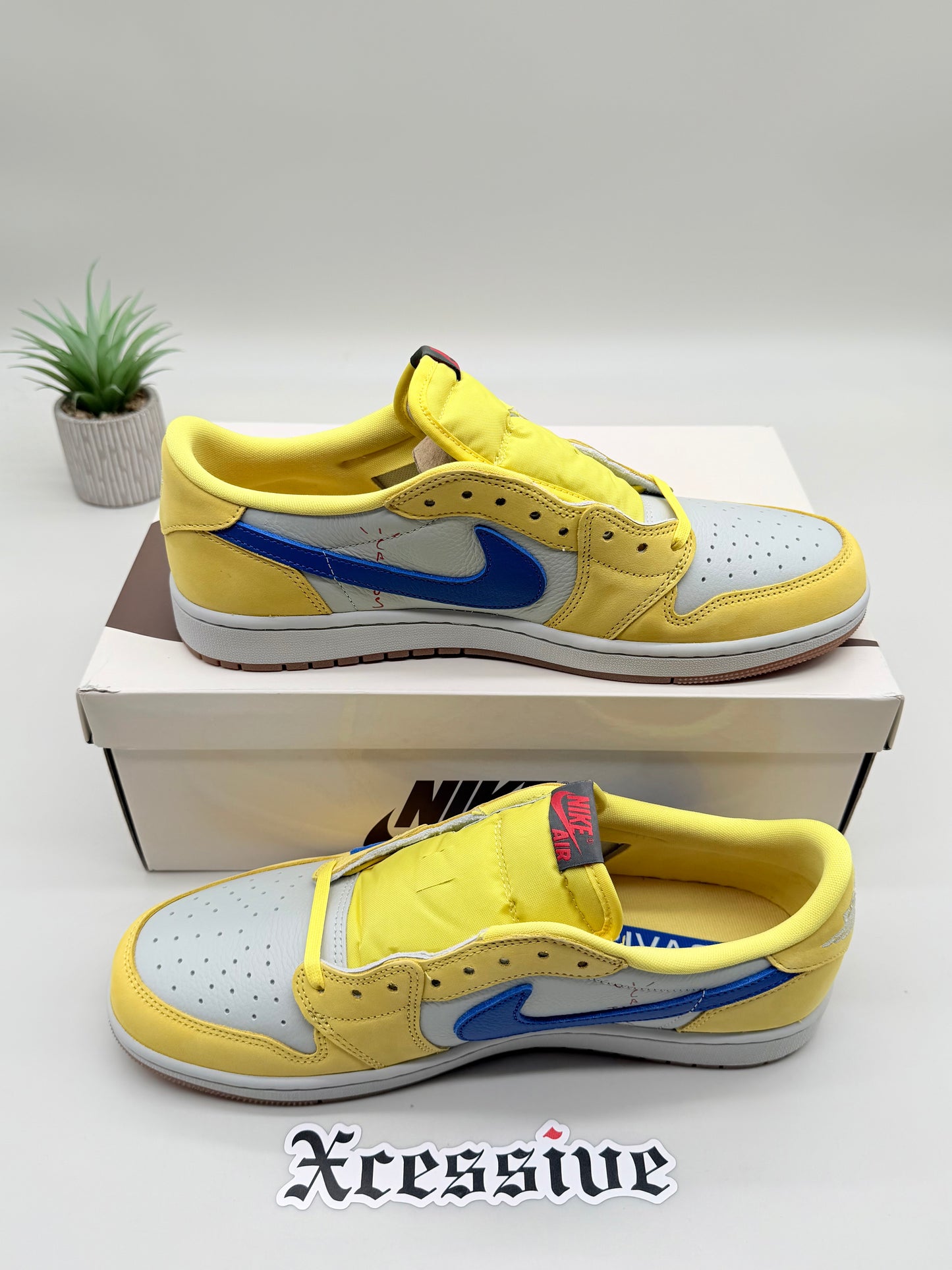 Jordan 1 Low Travis Scott Canary