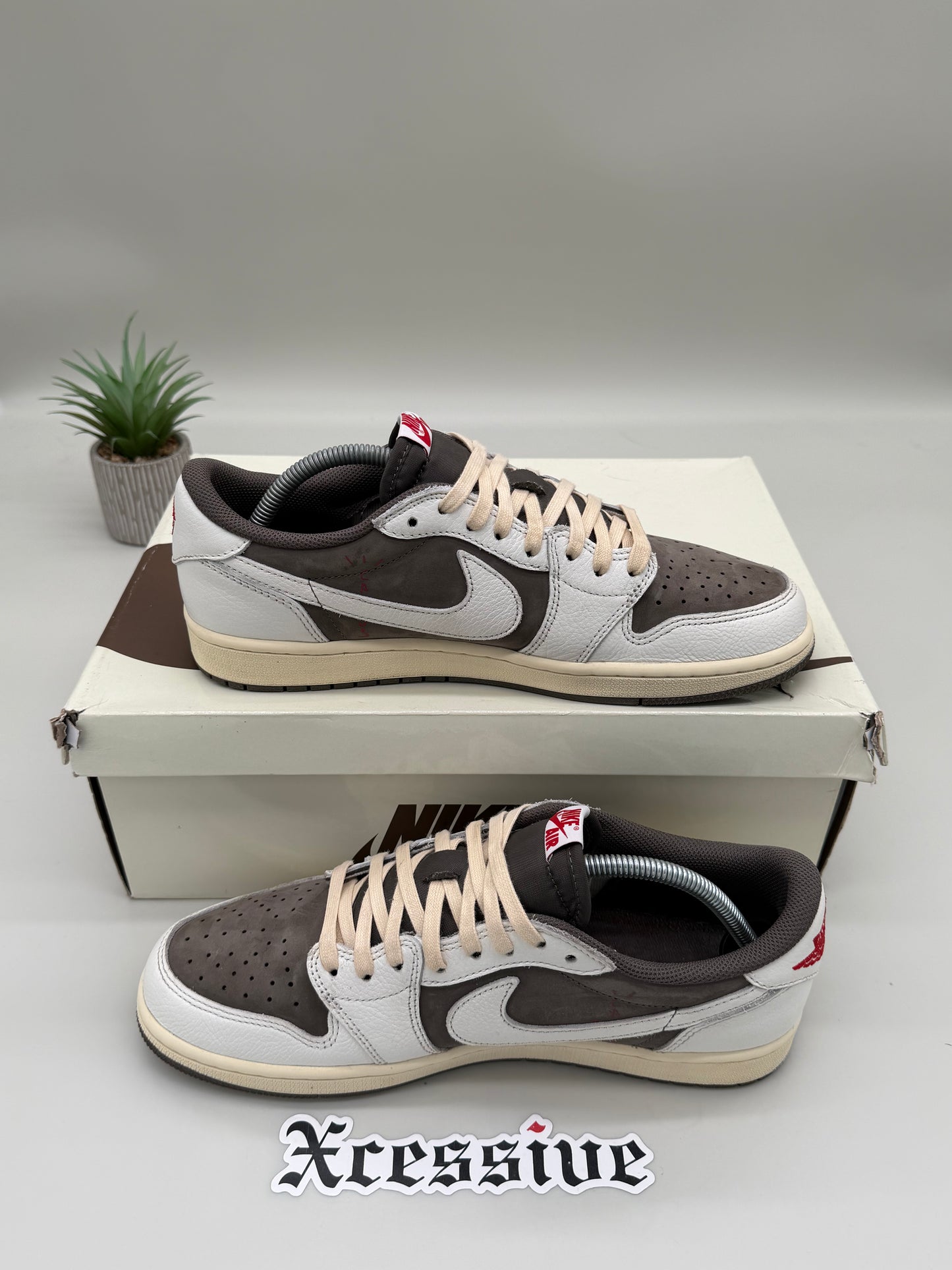 Jordan 1 Low Travis Scott Reverse Mocha