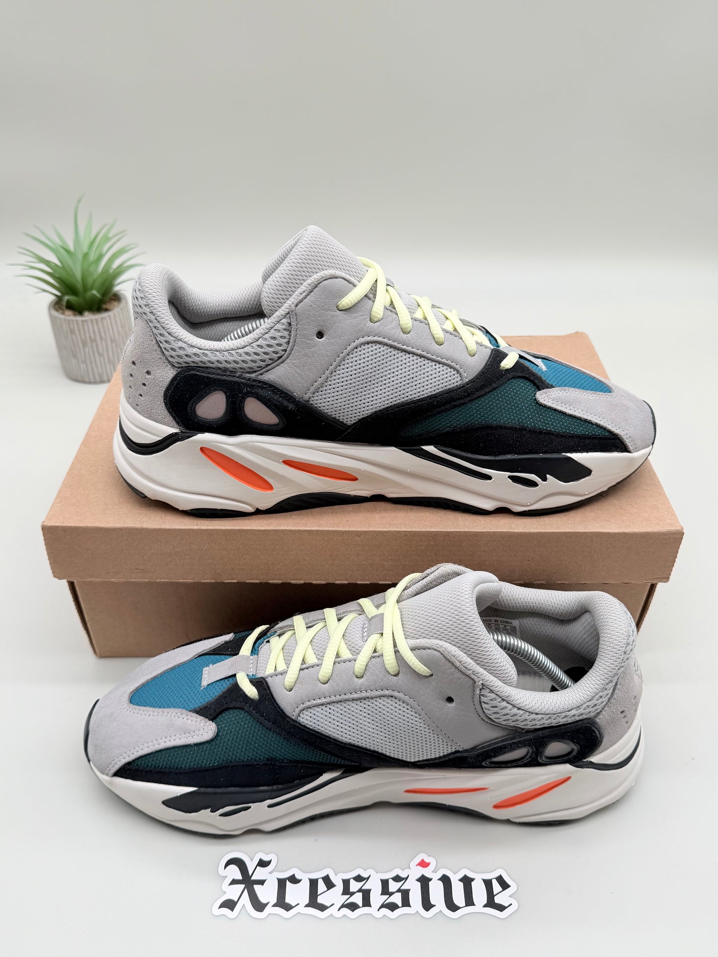 adidas Yeezy Boost 700 Wave Runner
