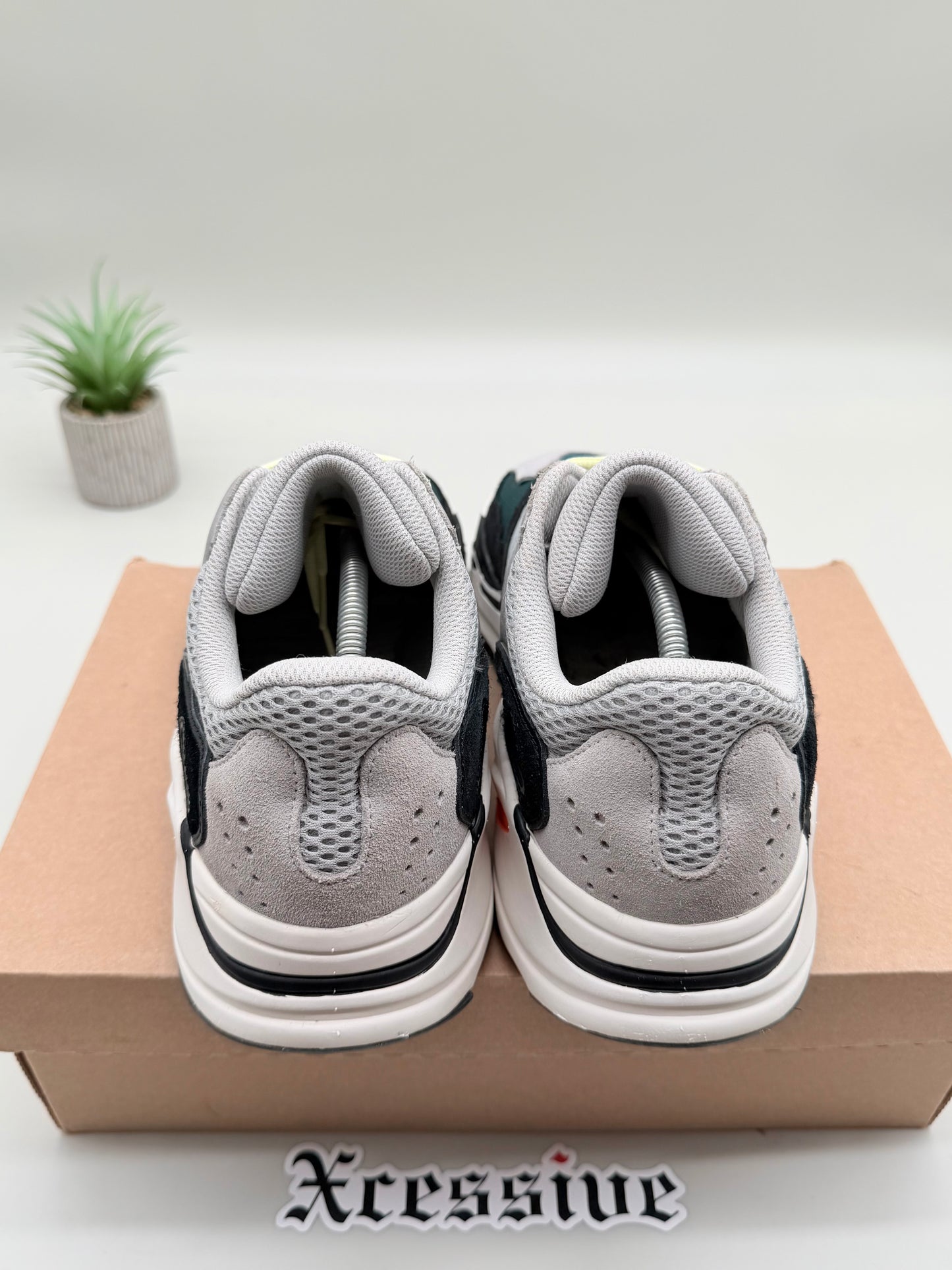 adidas Yeezy Boost 700 Wave Runner