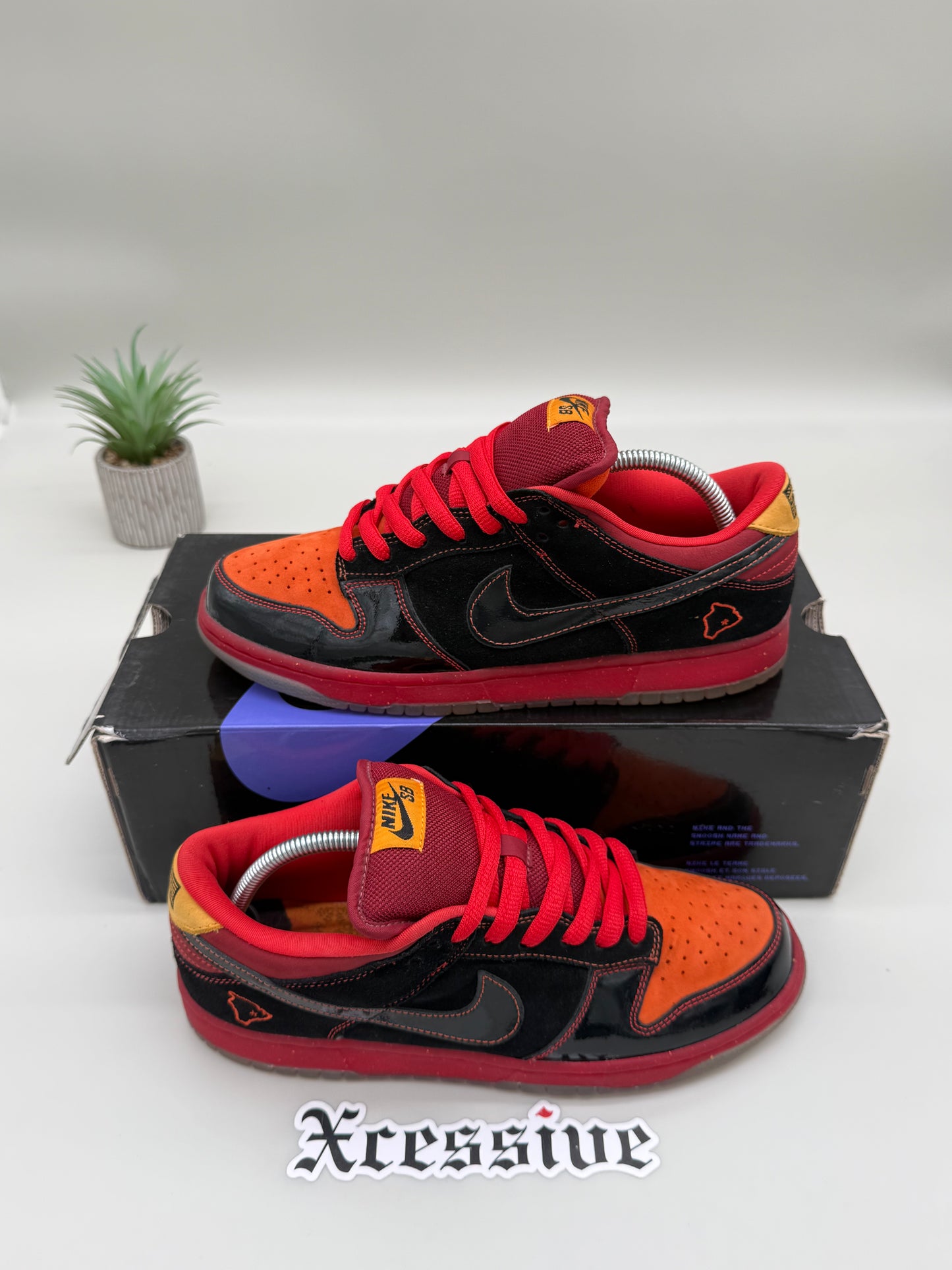Nike SB Dunk Low Hawaii