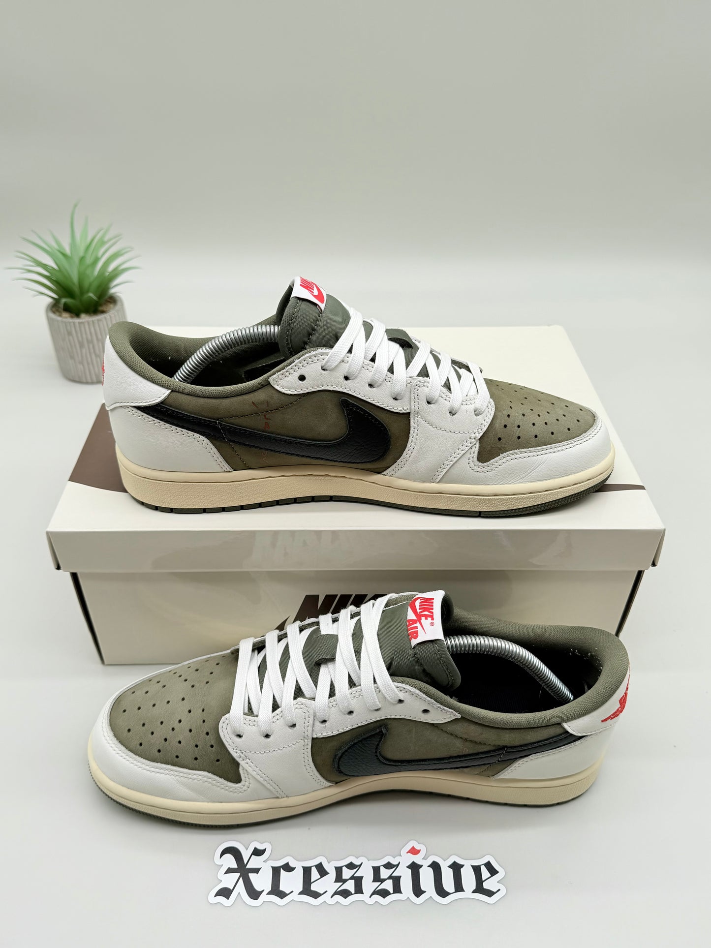 Jordan 1 Low Travis Scott Medium Olive