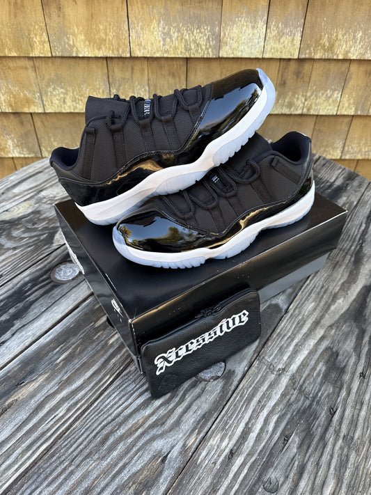 Jordan 11 Low Space Jam