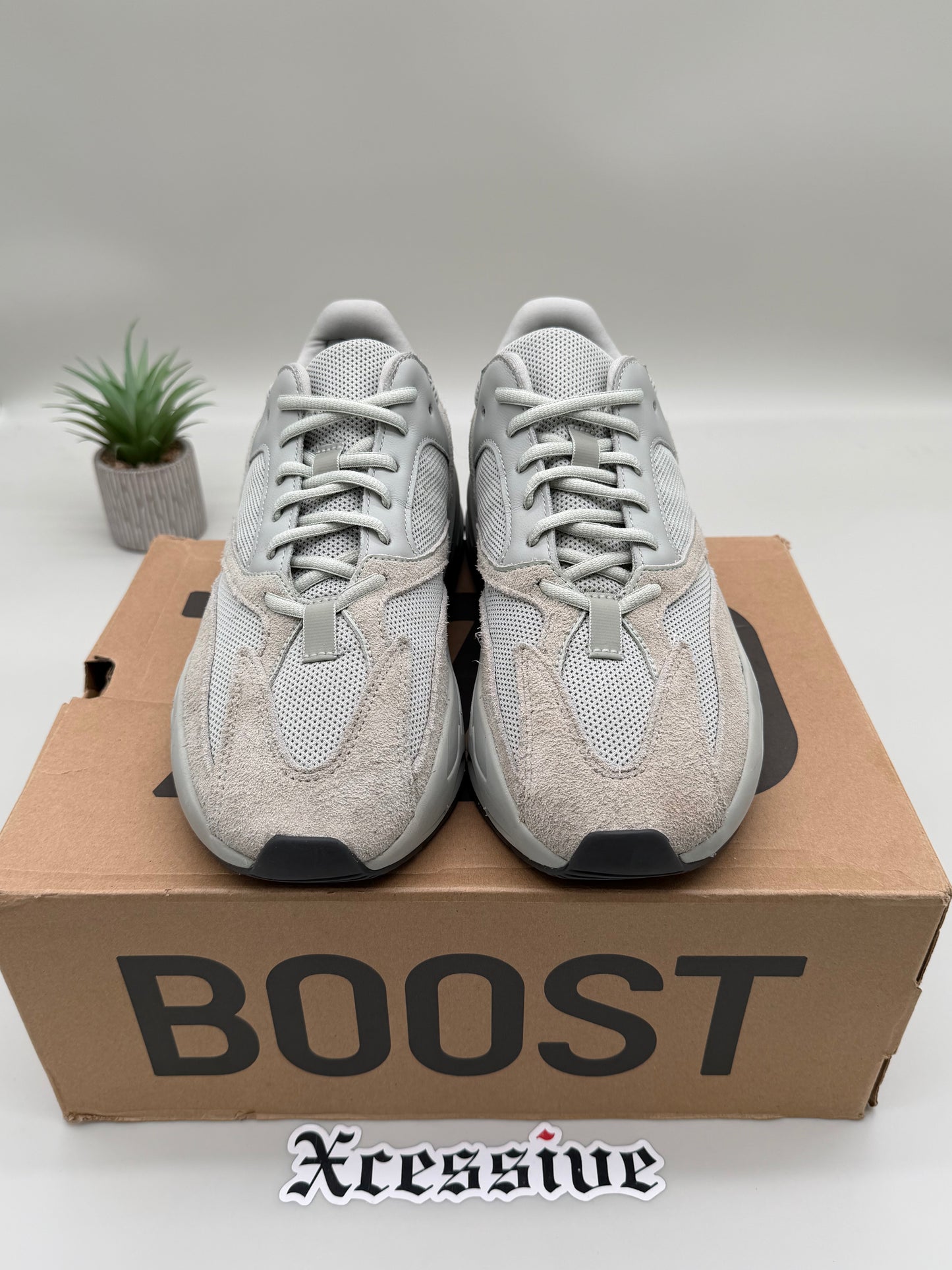 adidas Yeezy Boost 700 Salt