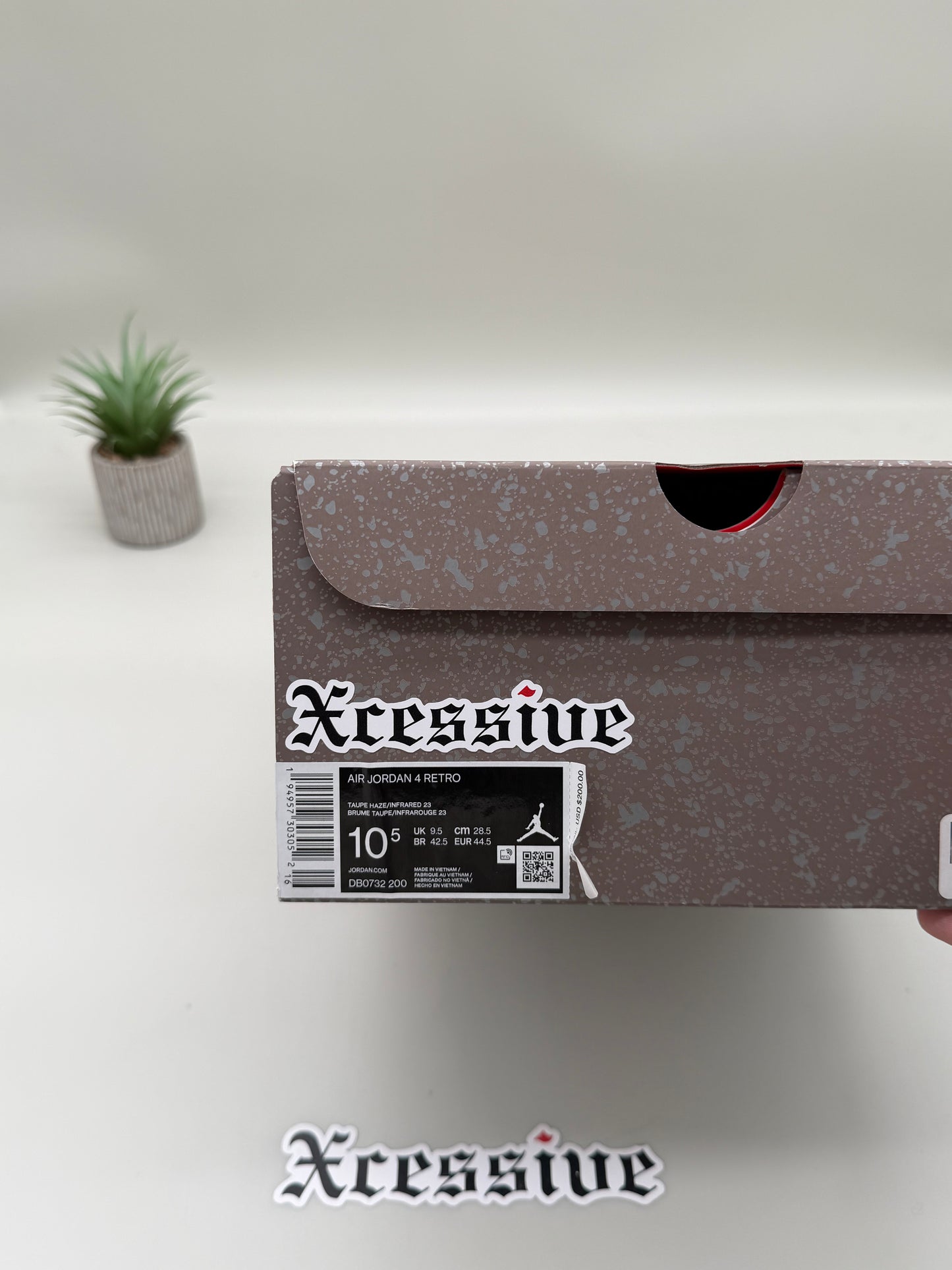 Jordan 4 Taupe Haze