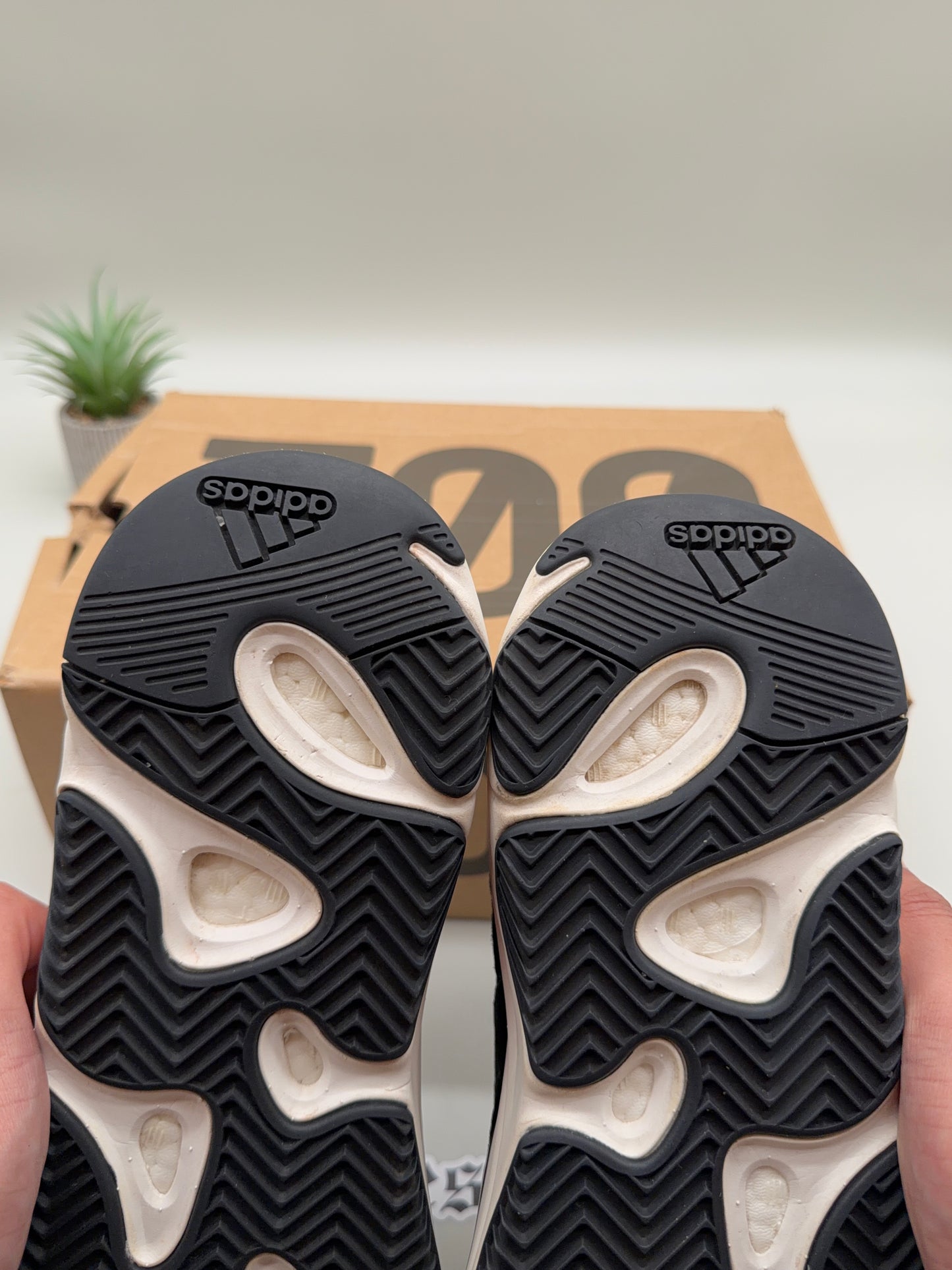 adidas Yeezy Boost 700 Wave Runner