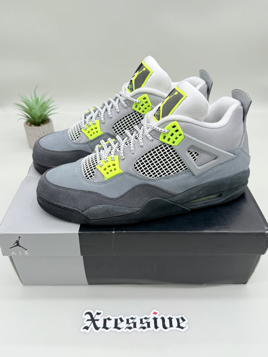 Jordan 4 Neon