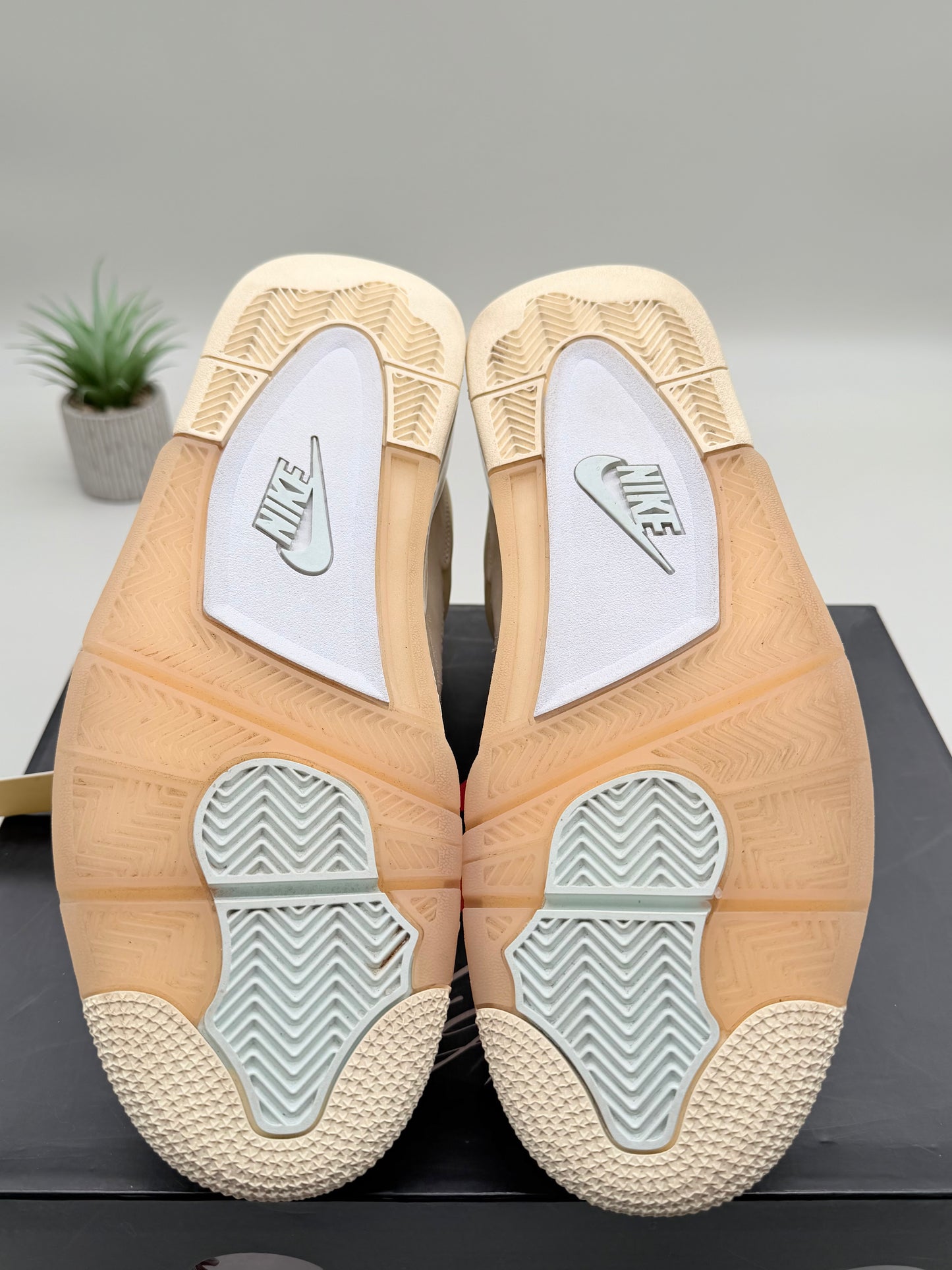 Off-White Jordan 4 Sail