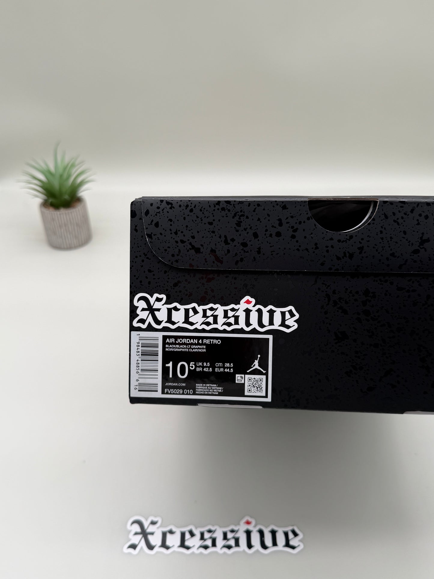 Jordan 4 Black Cat